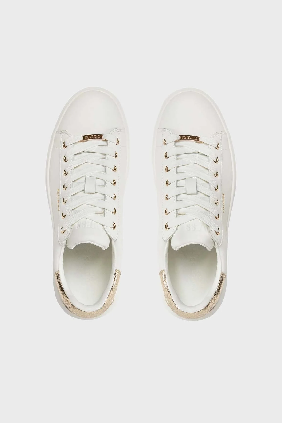 Guess Vibo Logolu Hakiki Deri Sneaker FL8VIB LEA12 Bayan Ayakkabı FL8VIBLEA12 WHIGO BEYAZ - 5