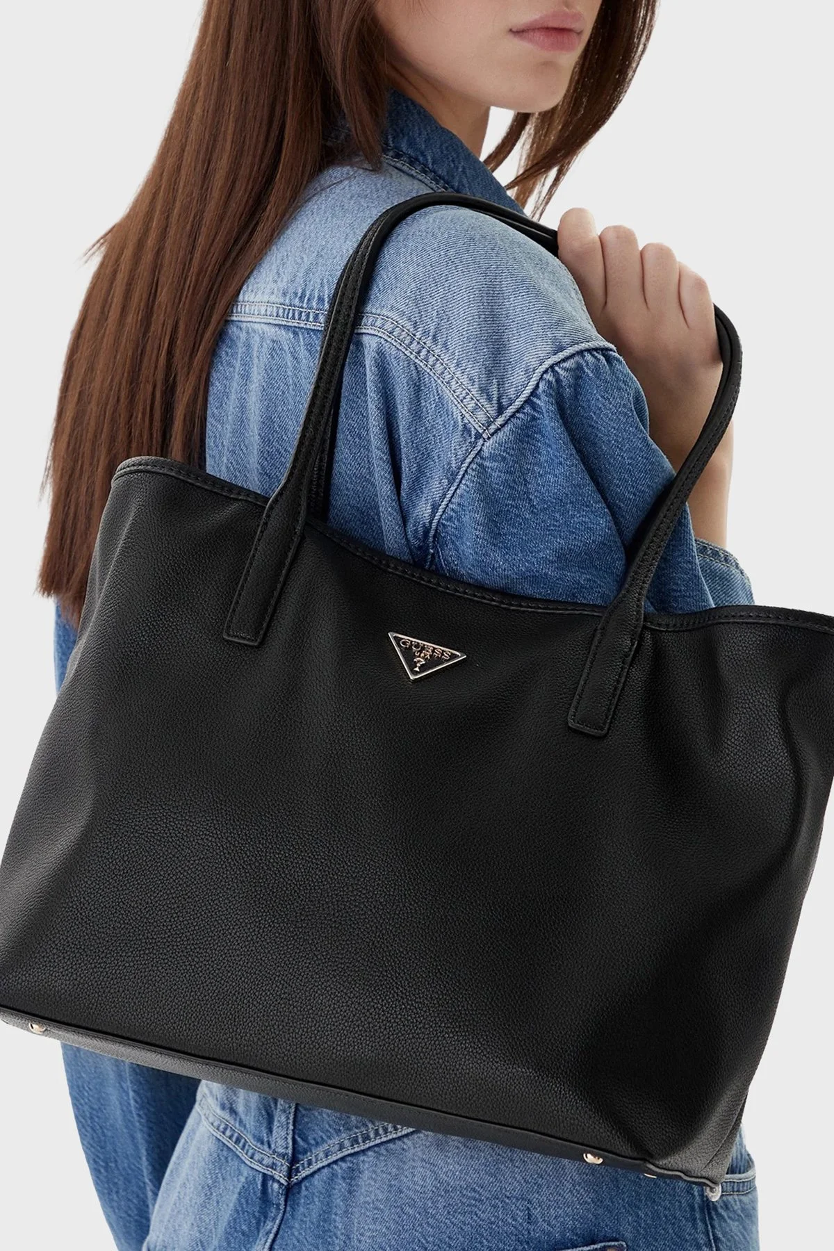 Guess Victtoria Logolu Omuz Askılı HWEVG951428 Kadın Çanta HWEVG9 51428 BLA Siyah - 2