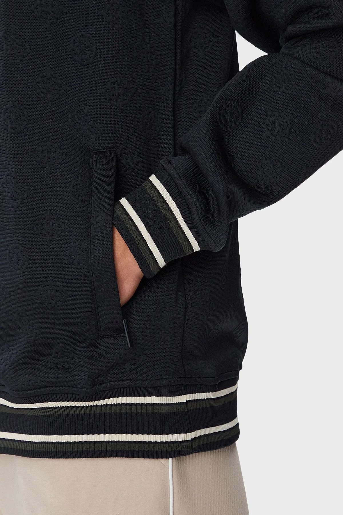 Guess Wallace Logolu Regular Fit Fermuarlı Dik Yaka Z6BQ07K6546 Erkek Sweat Z6BQ07 K6546 A73L Lacivert-beyaz - 5