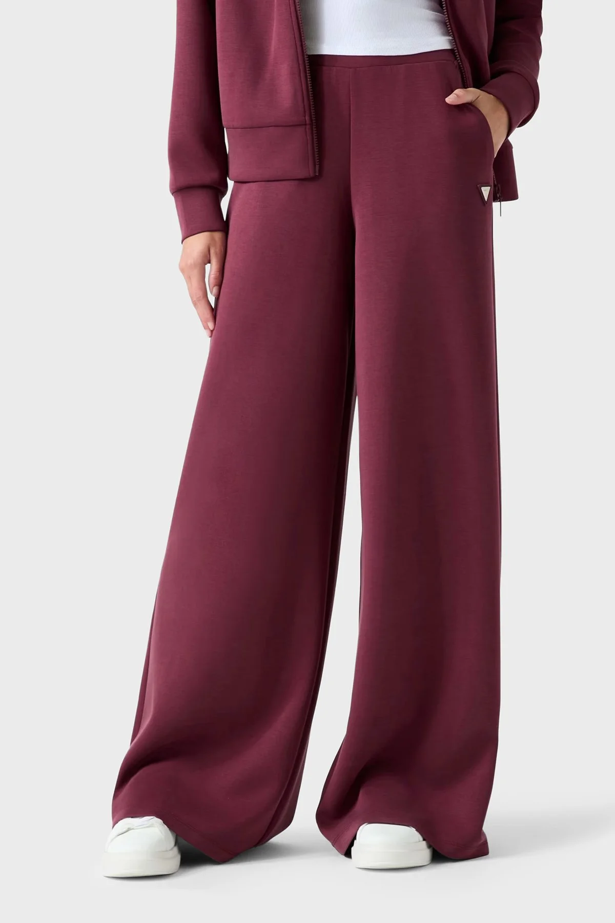 Guess Wide Leg Fit Metalik Logolu V4YB07KCAY2G596 Kadın Pantolon V4YB07 KCAY2 G596 Bordo - 1