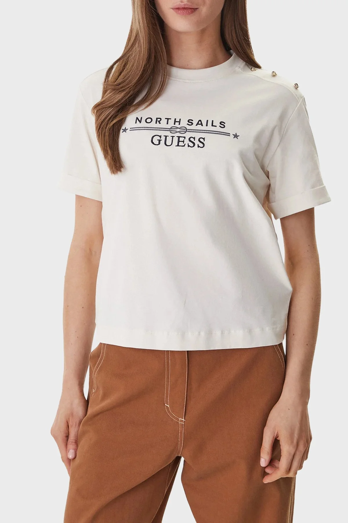 Guess Xns Pamuklu Regular Fit Bisiklet Yaka Logolu W6GI03K2657 Bayan T Shirt W6GI03 K2657 G012 BEYAZ - 1