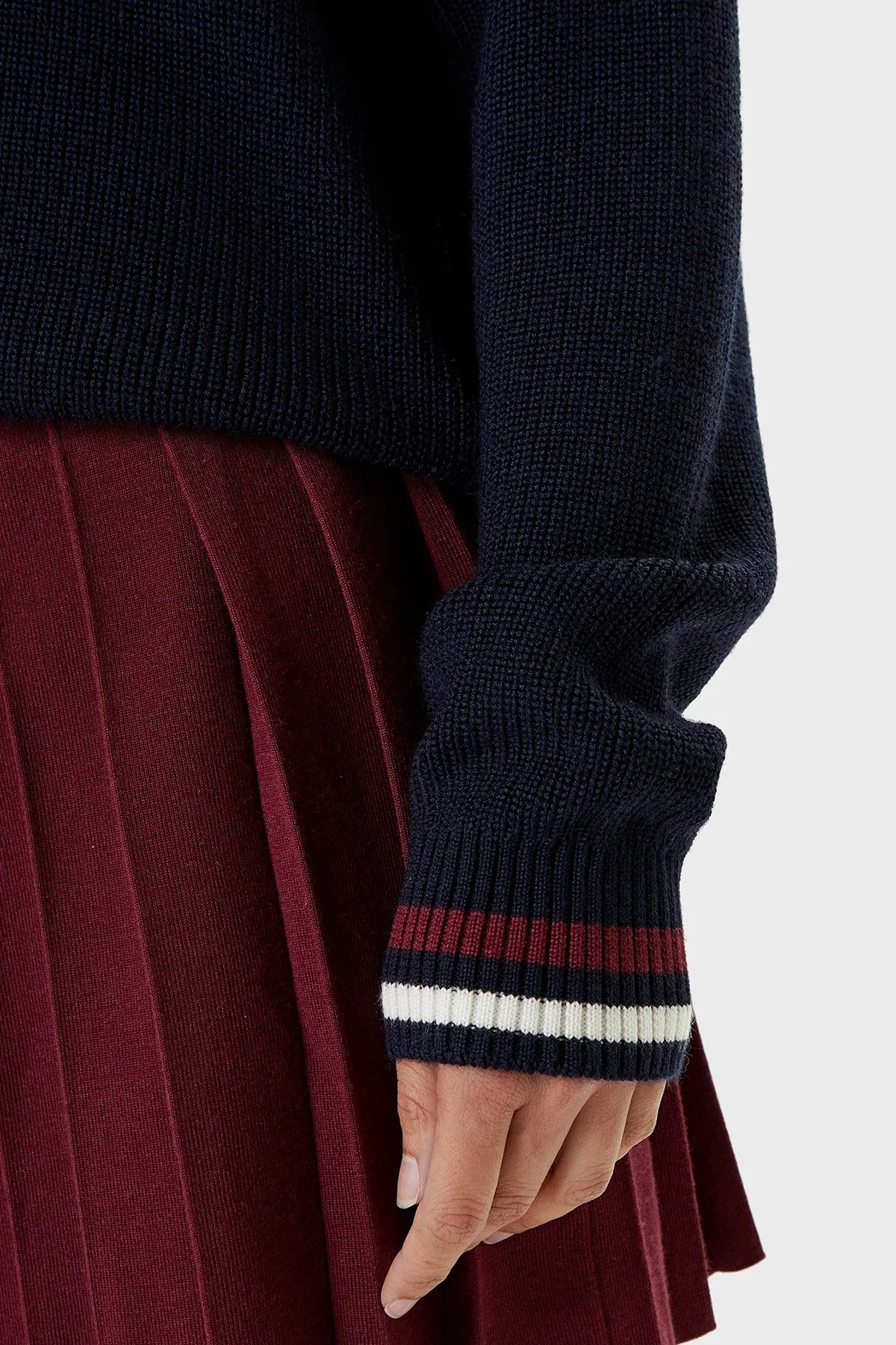 Guess Yün Karışımlı Regular Fit V Yaka V5BR01Z1152 Bayan Kazak V5BR01 Z1152 A74A LACİVERT - 5