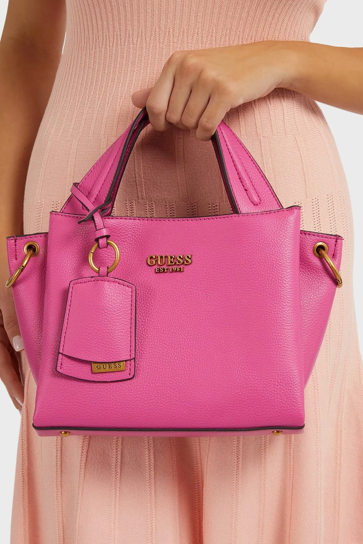 Guess Zed Logolu Zincir Askılı Bayan Çanta HWVB8683220 FUC FUŞYA - 3