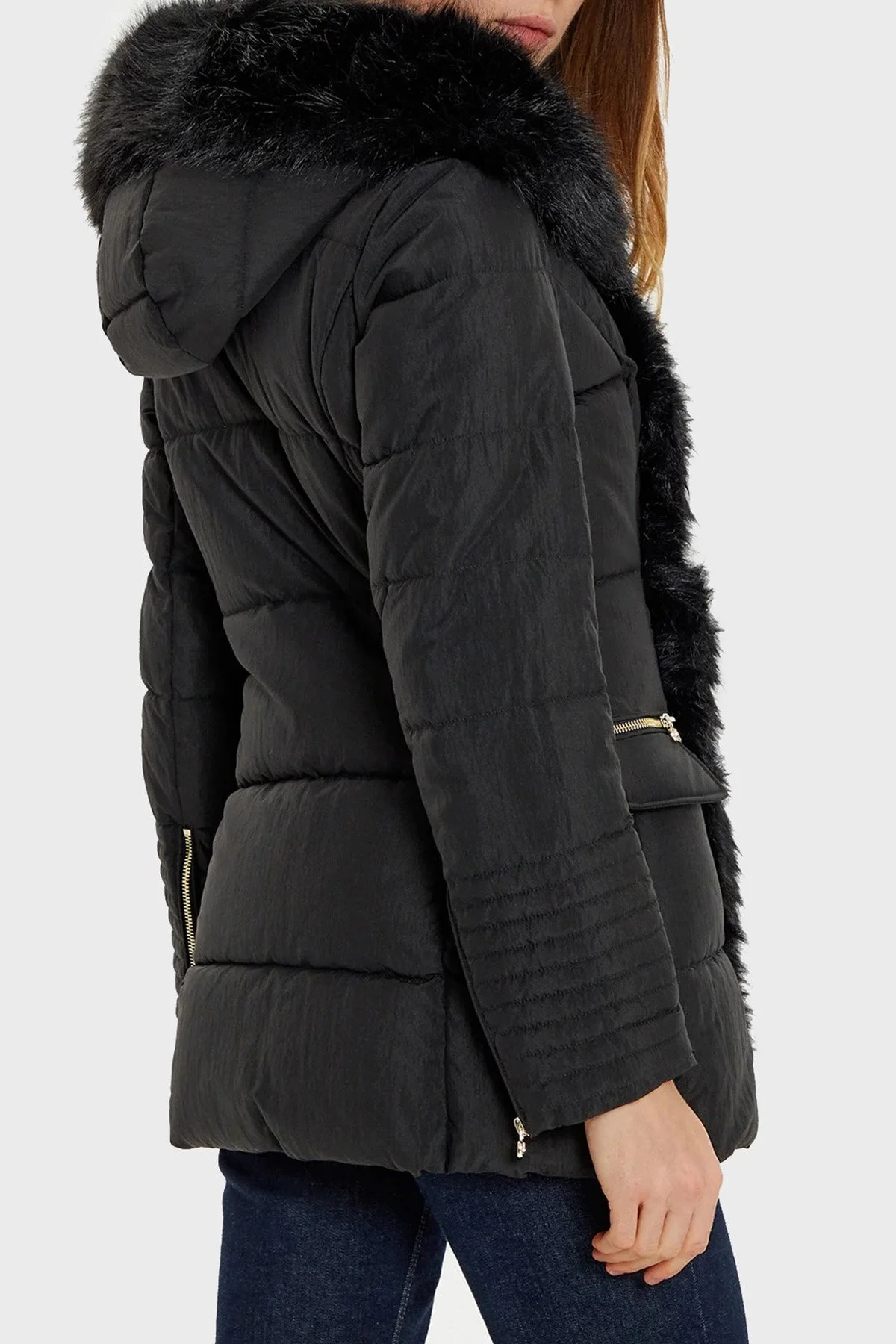 Marciano by Guess Zoe Kapitoneli Regular Fit Tüylü Kapüşonlu Şişme 4BGL417188A Bayan Mont 4BGL41 7188A JBLK SİYAH - 3