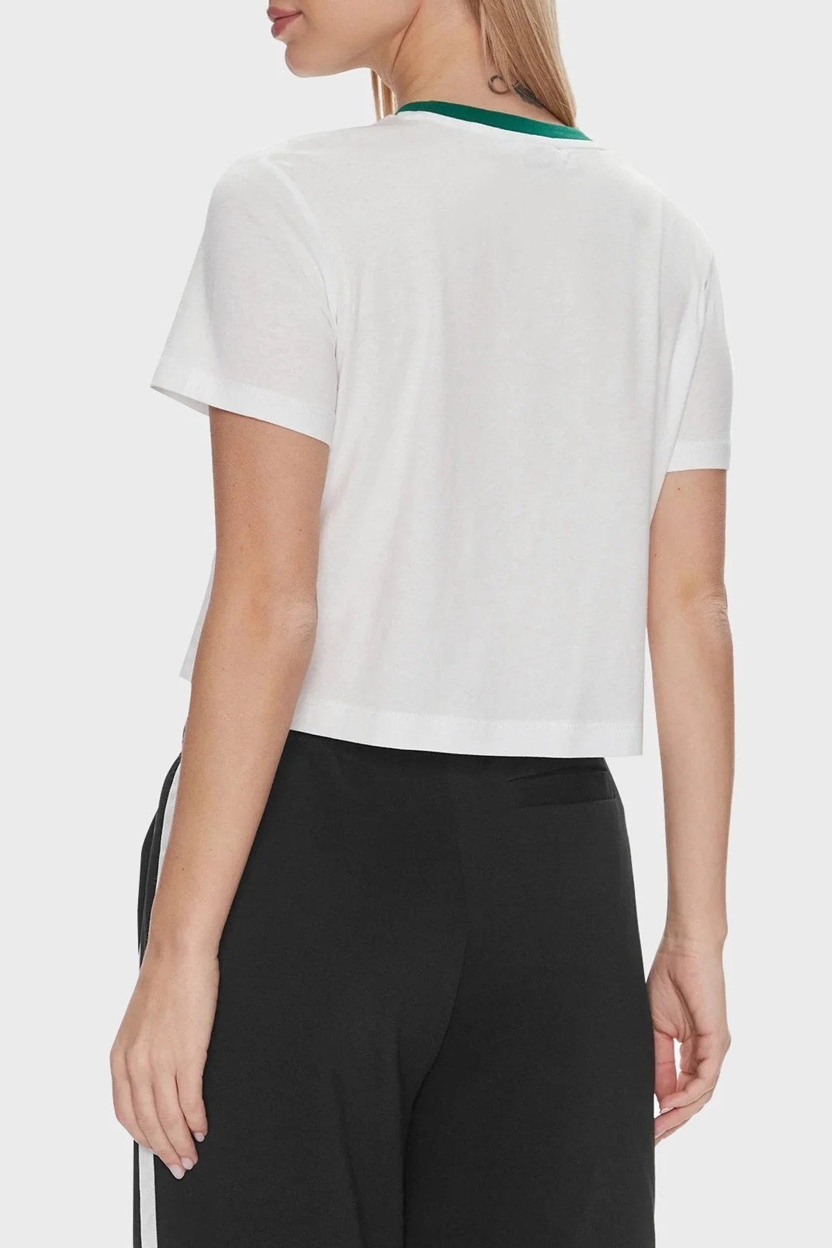 Guess Zoey Pamuklu Boxy Fit T Shirt V4GI02K46D1 Bayan Crop V4GI02 K46D1 G011 BEYAZ - 2