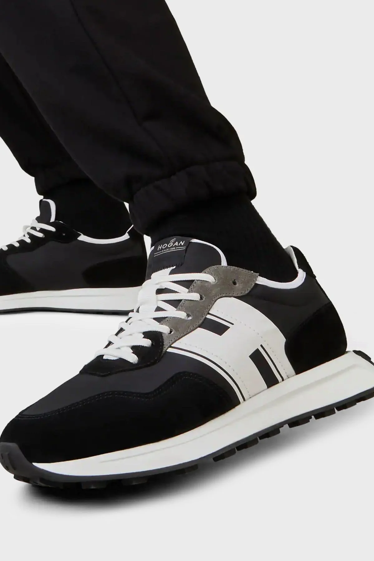 Hogan Hakiki Deri Süet Sneaker Erkek Ayakkabı HXM6010EG01N3K175E SİYAH-BEYAZ - 2