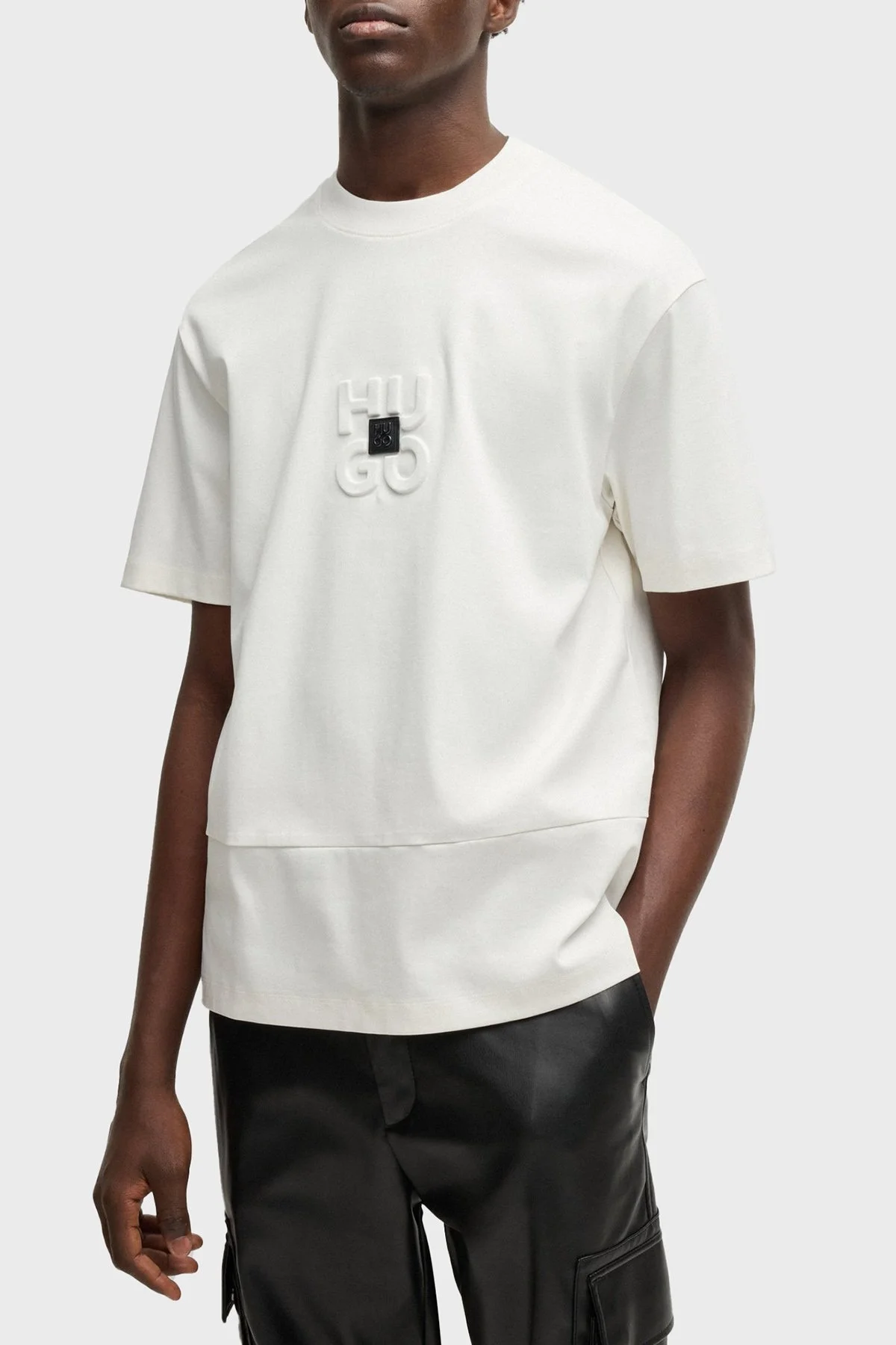 Hugo % 100 Pamuk Relaxed Fit Bisiklet Yaka Logolu Erkek T Shirt 50535499 102 BEYAZ - 1