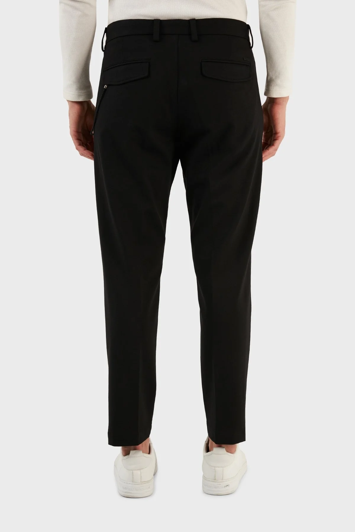 Hugo Aksesuar Detaylı Regular Fit Erkek Pantolon 50481307 001 SİYAH - 6