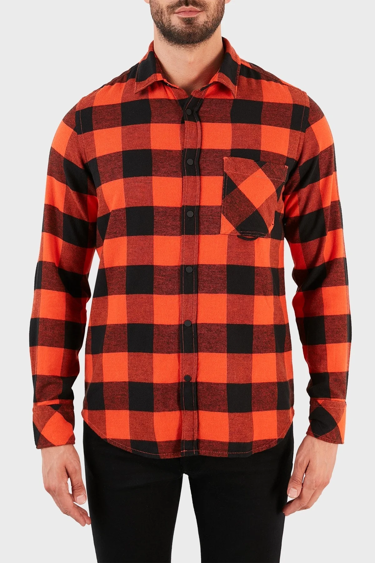 Hugo Boss Ekoseli Cepli % 100 Pamuk Regular Fit Erkek Gömlek 50457778 821 SİYAH-KIRMIZI - 1