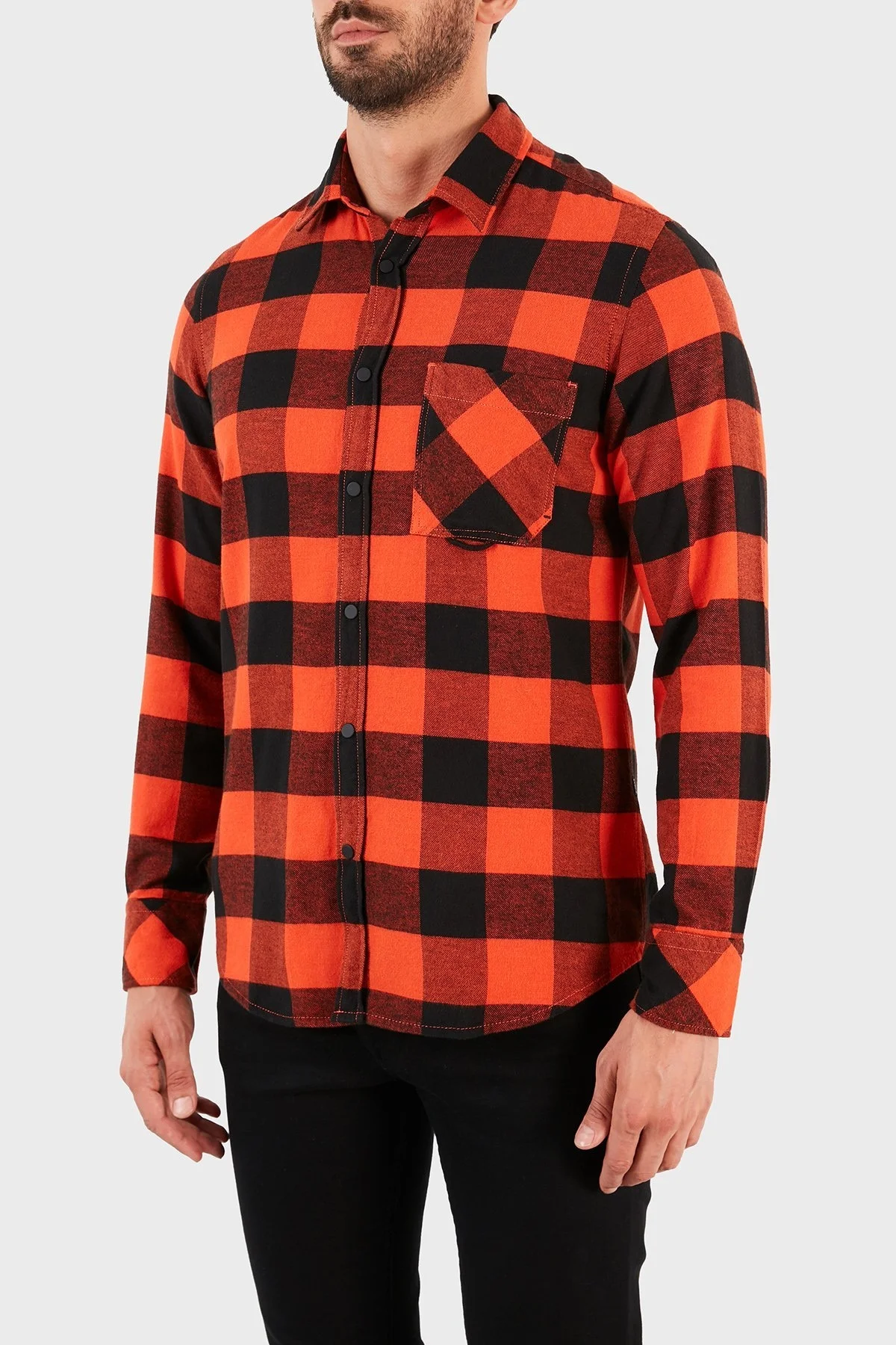 Hugo Boss Ekoseli Cepli % 100 Pamuk Regular Fit Erkek Gömlek 50457778 821 SİYAH-KIRMIZI - 3