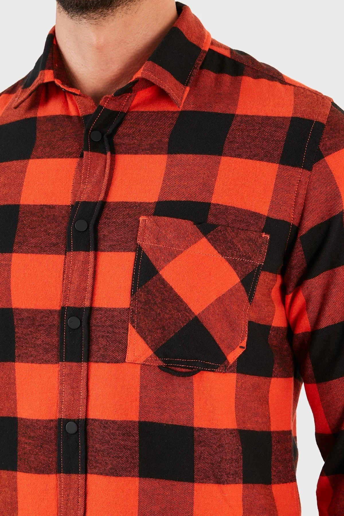 Hugo Boss Ekoseli Cepli % 100 Pamuk Regular Fit Erkek Gömlek 50457778 821 SİYAH-KIRMIZI - 6