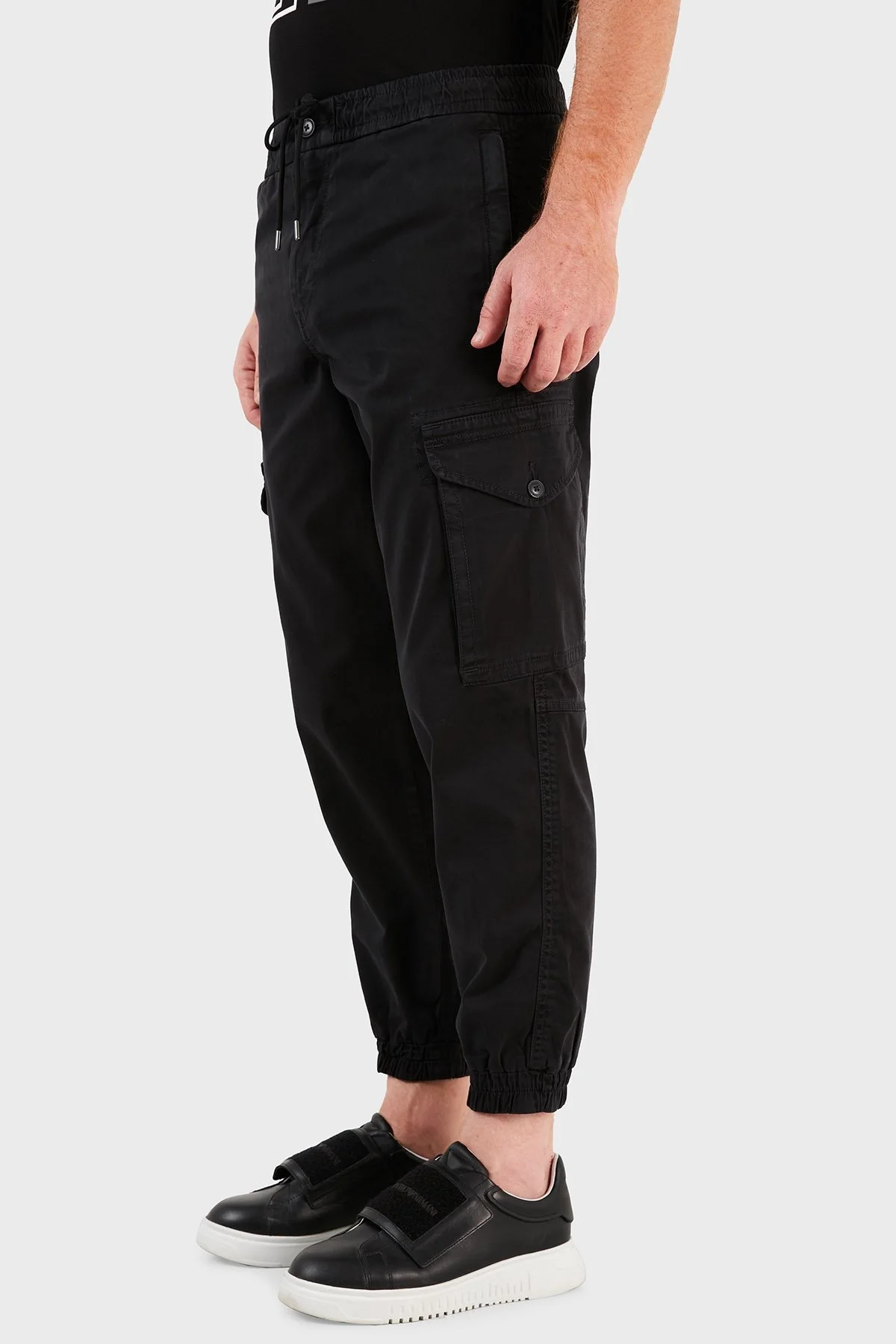 Hugo Boss Streç Pamuklu Relaxed Fit Kargo Erkek Pantolon 50456791 001 SİYAH - 3