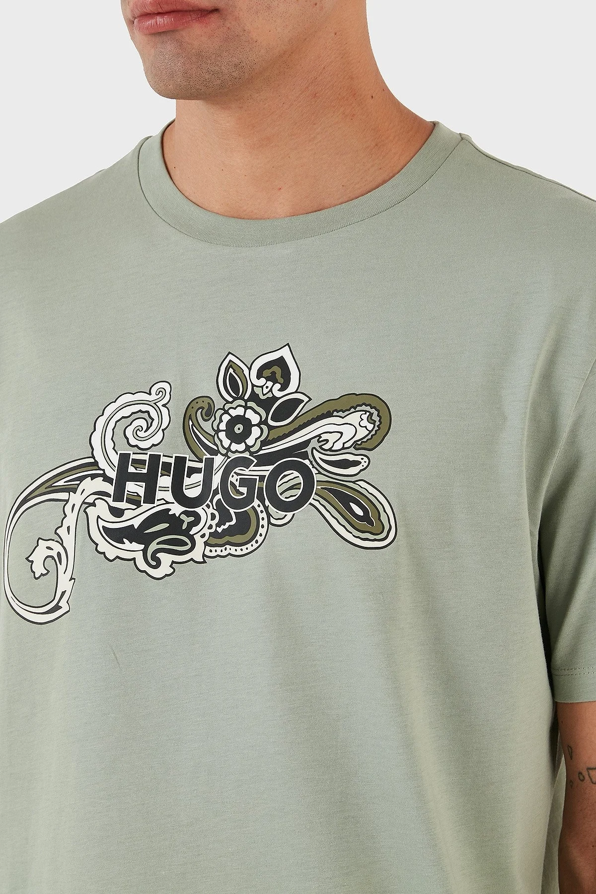 Hugo Desenli % 100 Pamuk Regular Fit Bisiklet Yaka Jarse Erkek T Shirt 50493021 330 AÇIK YEŞİL - 4