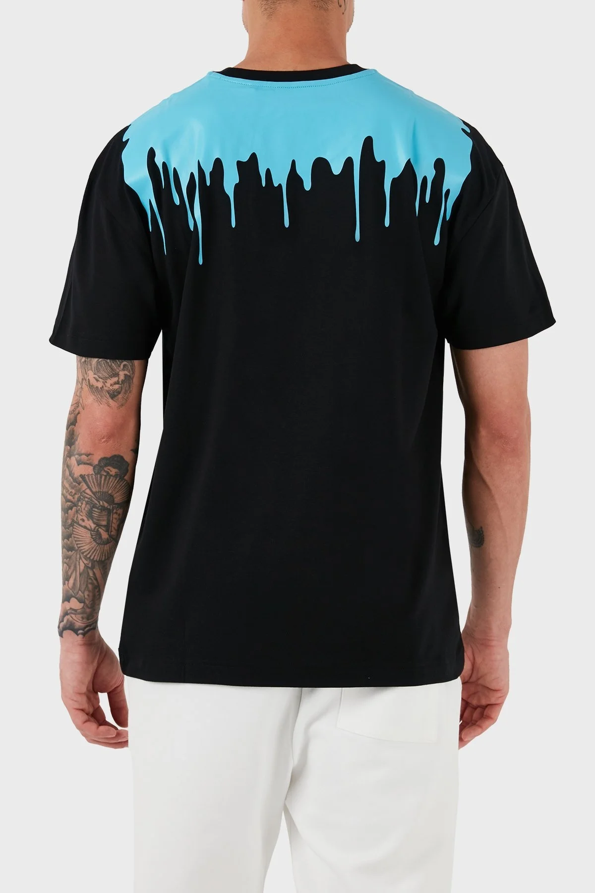 Hugo Desenli Bisiklet Yaka Pamuklu Slim Fit Erkek T Shirt 50515212 004 SİYAH - 3