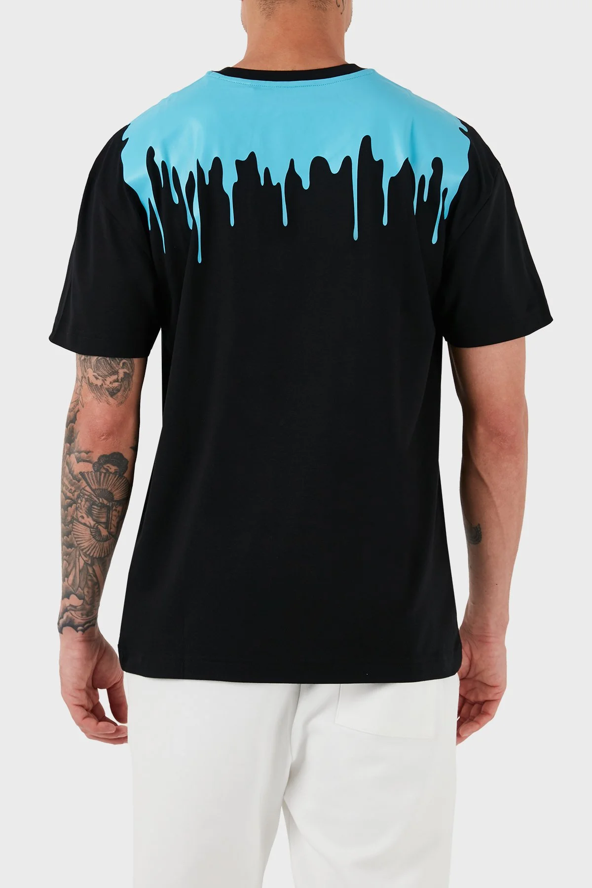 Hugo Desenli Bisiklet Yaka Pamuklu Slim Fit Erkek T Shirt 50515212 004 SİYAH - 3