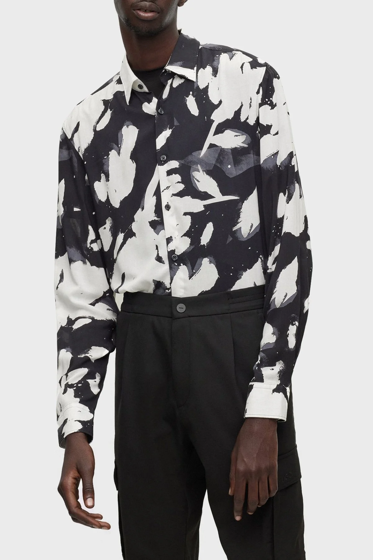Hugo Desenli Slim Fit Poplin Erkek Gömlek 50484403 001 SİYAH - 1