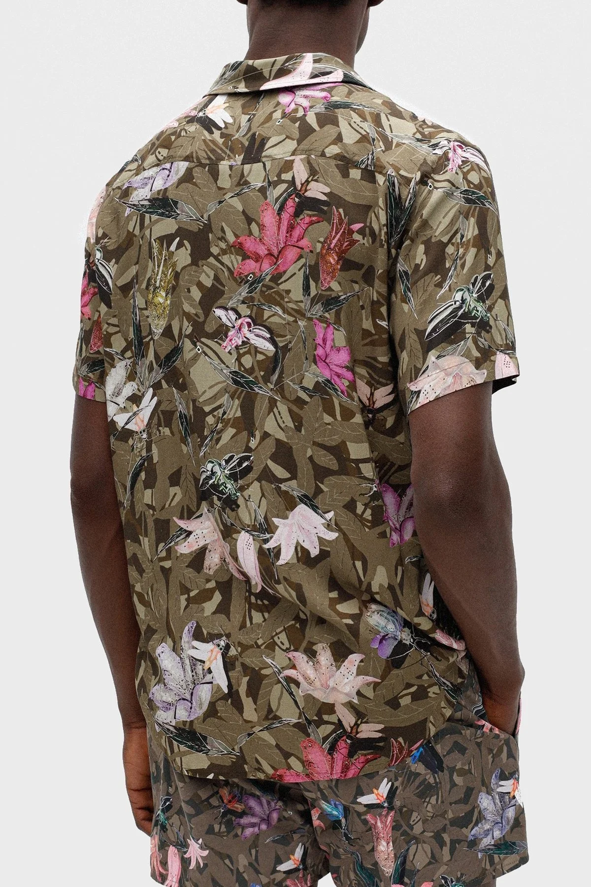 Hugo Desenli Tek Cepli Kısa Kollu Erkek Gömlek 50468088 961 HAKİ - 3