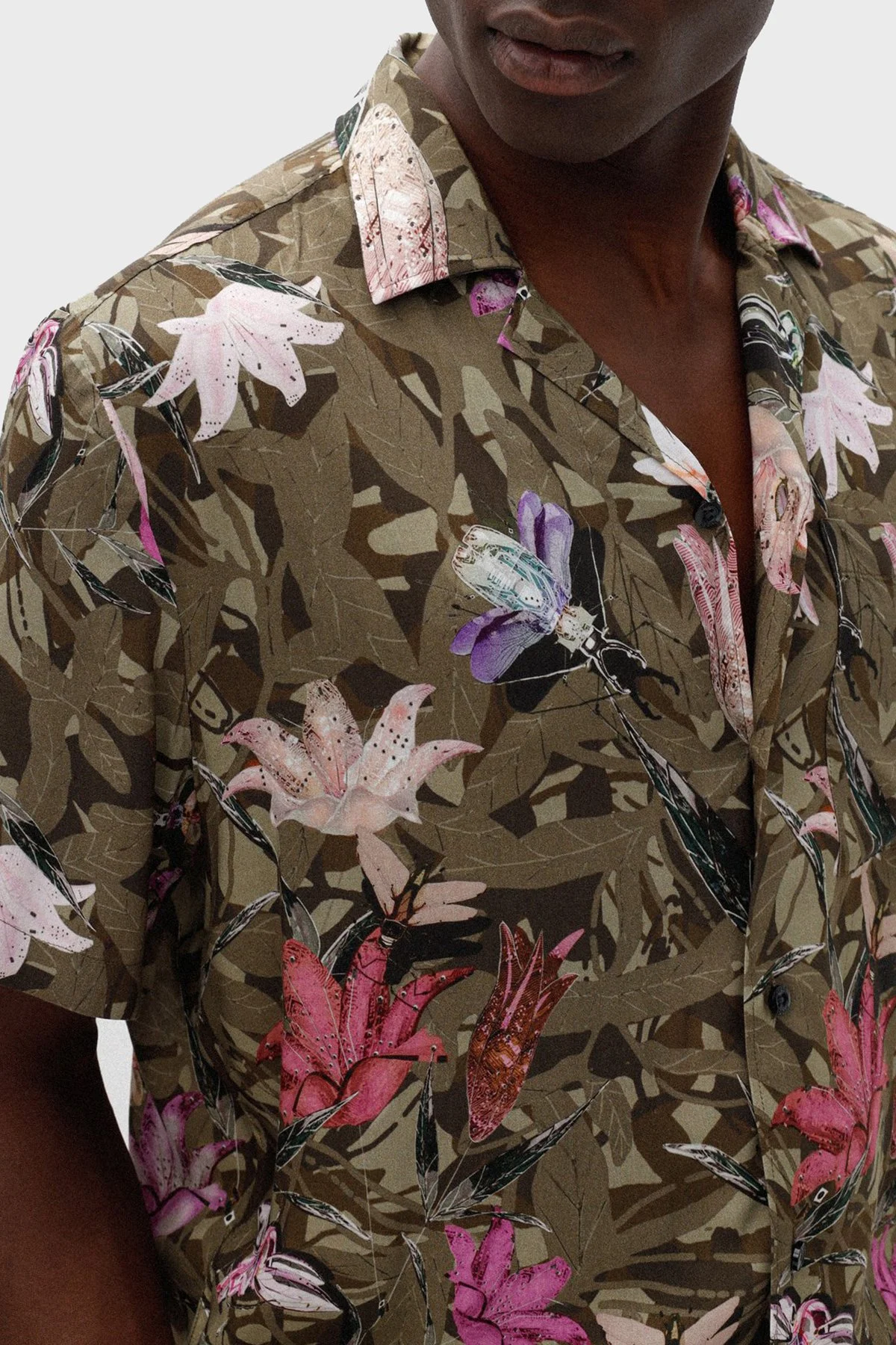 Hugo Desenli Tek Cepli Kısa Kollu Erkek Gömlek 50468088 961 HAKİ - 2