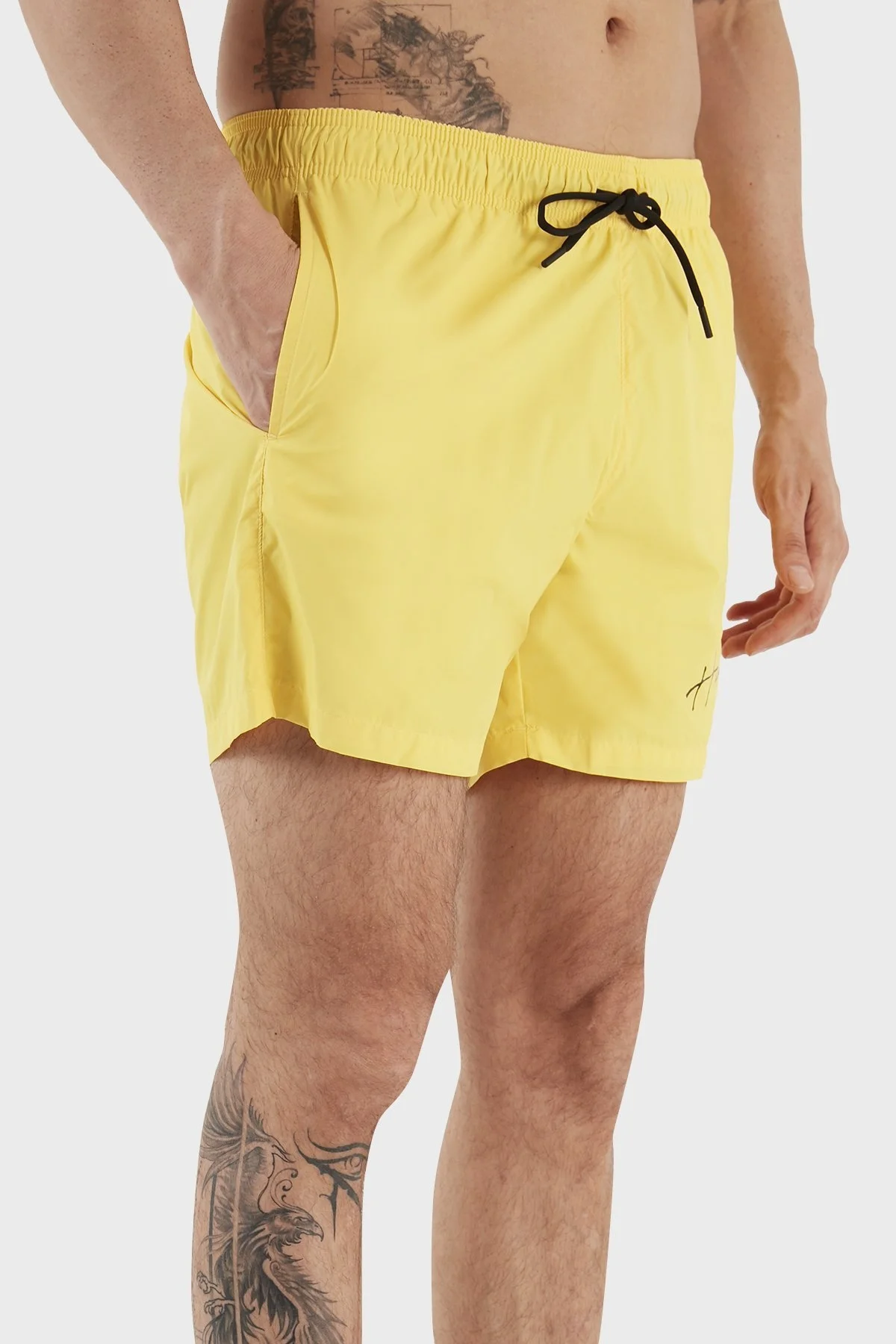 Hugo El Yazısı Logolu Deniz Şortu Belden Bağlamalı Cepli Erkek Mayo Short 50485297 732 SARI - 3