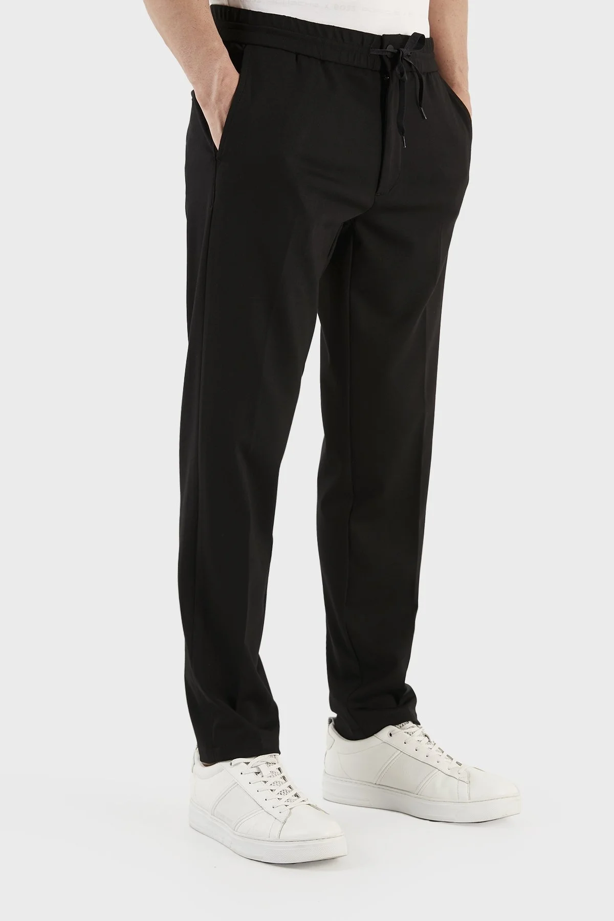 Hugo Esnek Konforlu Belden Bağlamalı Tapered Fit Erkek Pantolon 50483757 001 SİYAH - 3