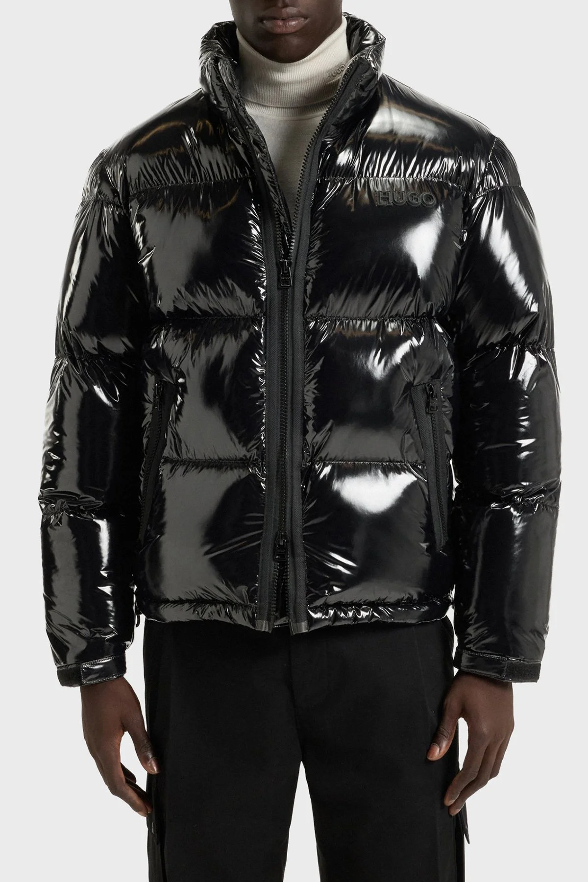 Hugo Kapitoneli Regular Fit Dik Yaka Su İtici Parlak Şişme Erkek Mont 50549251 001 SİYAH - 1