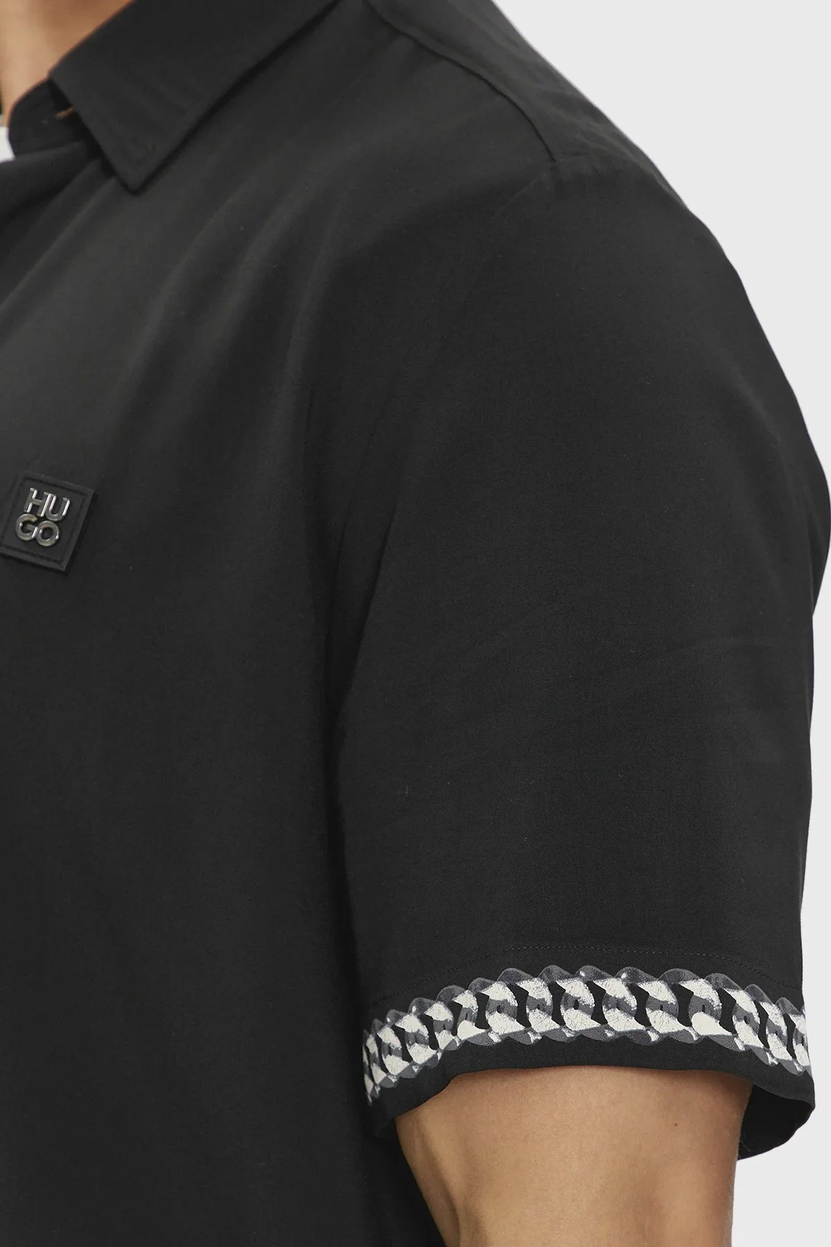 Hugo Kısa Kollu Relaxed Fit Erkek Gömlek 50514168 001 SİYAH - 5