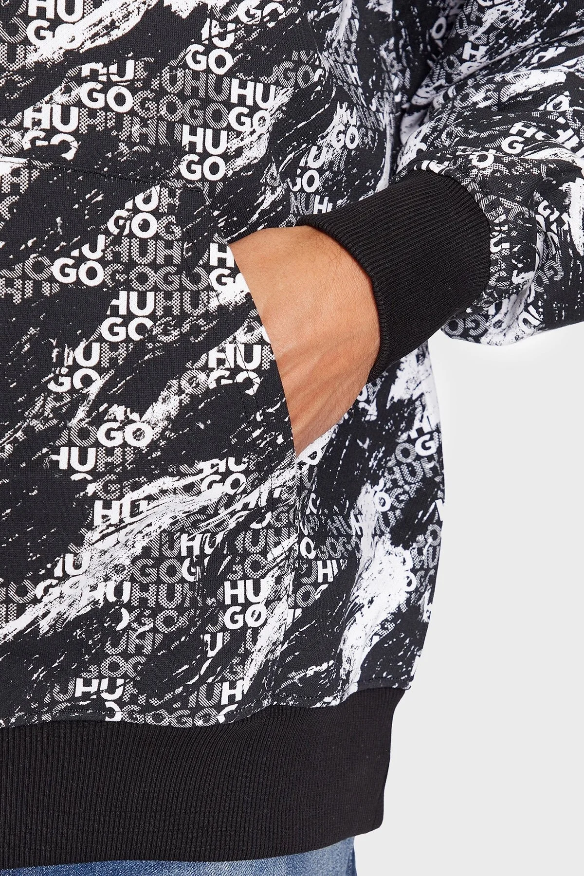Hugo Logo Baskılı Kapüşonlu Kanguru Cepli % 100 Pamuk Regular Fit Erkek Sweat 50500264 001 SİYAH-BEYAZ - 5
