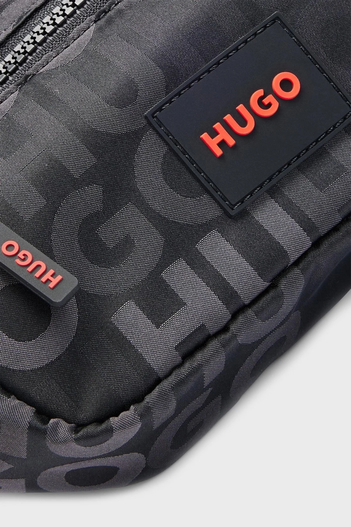 Hugo Logolu Ayarlanabilir Askılı Erkek Bel Çantası 50504108 001 SİYAH - 5