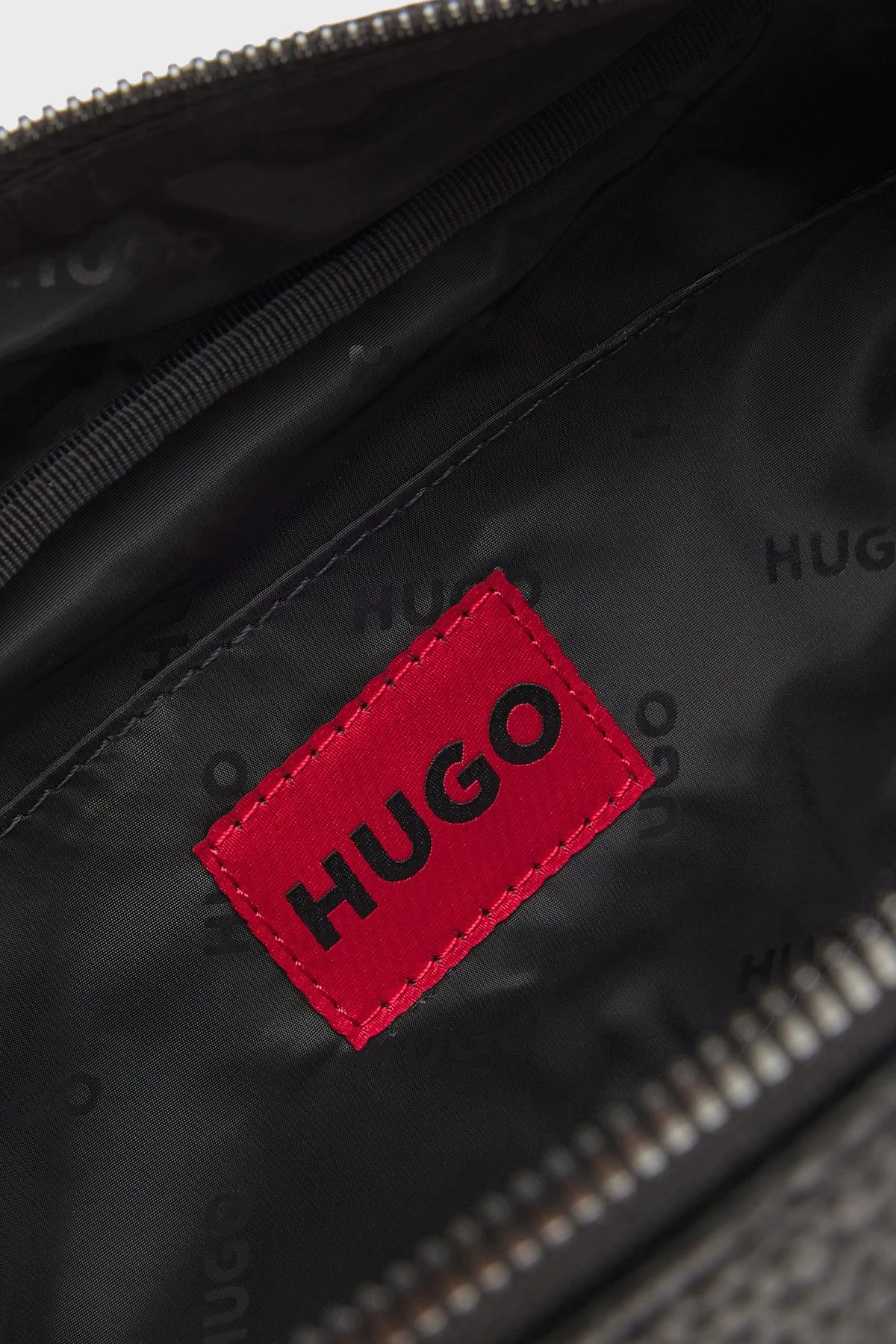 Hugo Logolu Bilek Askılı Erkek Çanta 50552293 001 SİYAH - 4