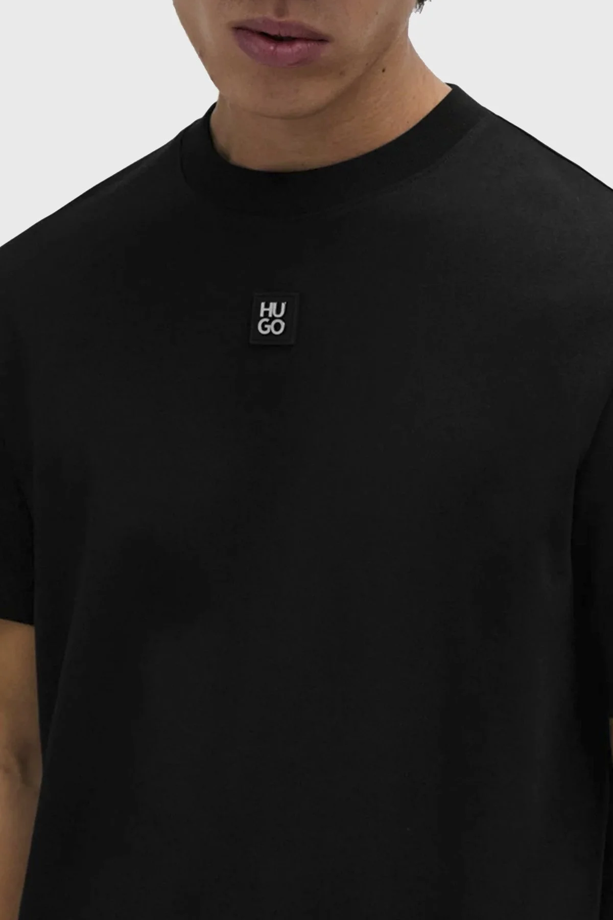 Hugo Logolu Bisiklet Yaka % 100 Pamuk Regular Fit Erkek T Shirt 50505201 001 SİYAH - 3