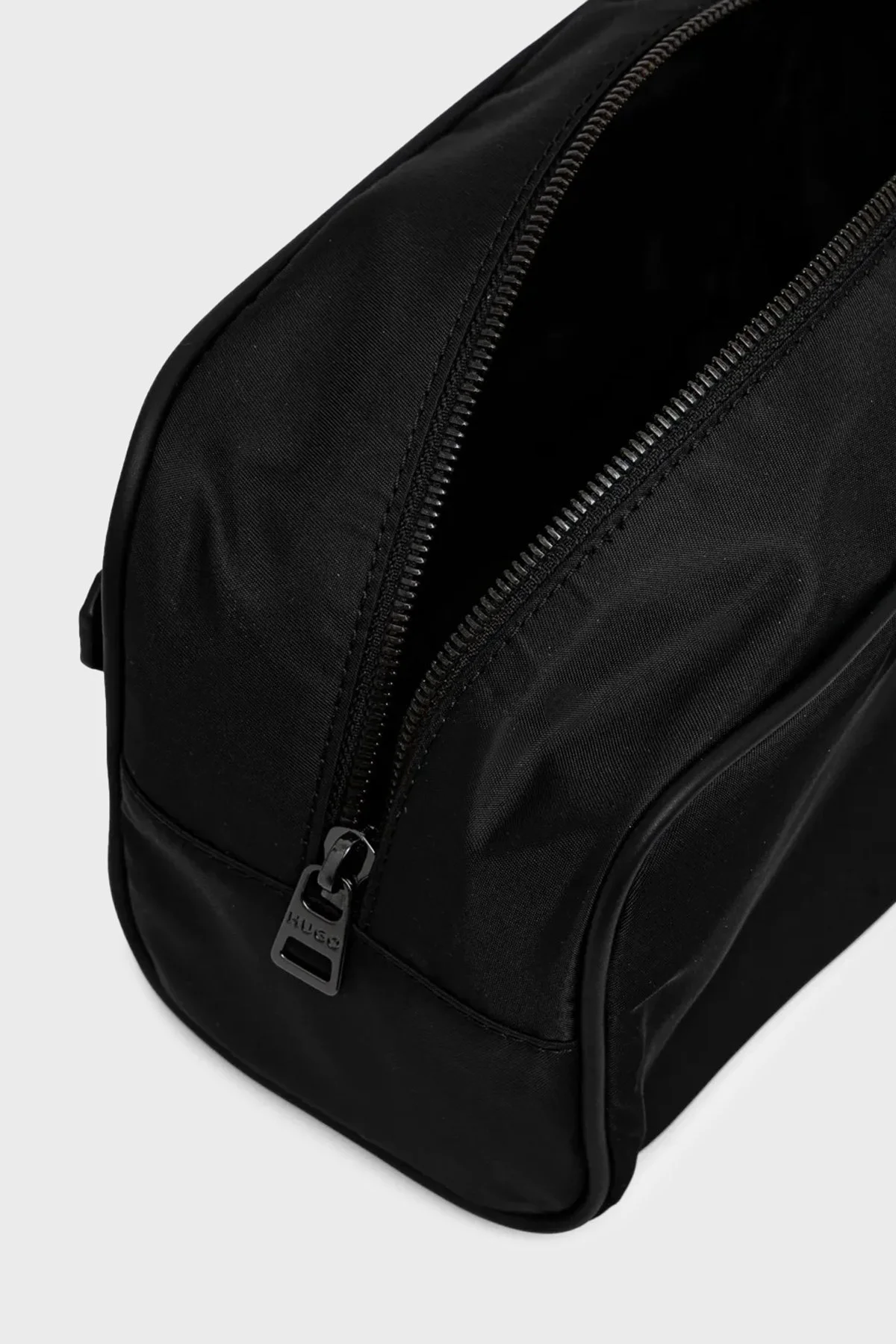 Hugo Logolu Fermuarlı Tek Saplı Erkek Çanta 50541935 001 SİYAH - 8