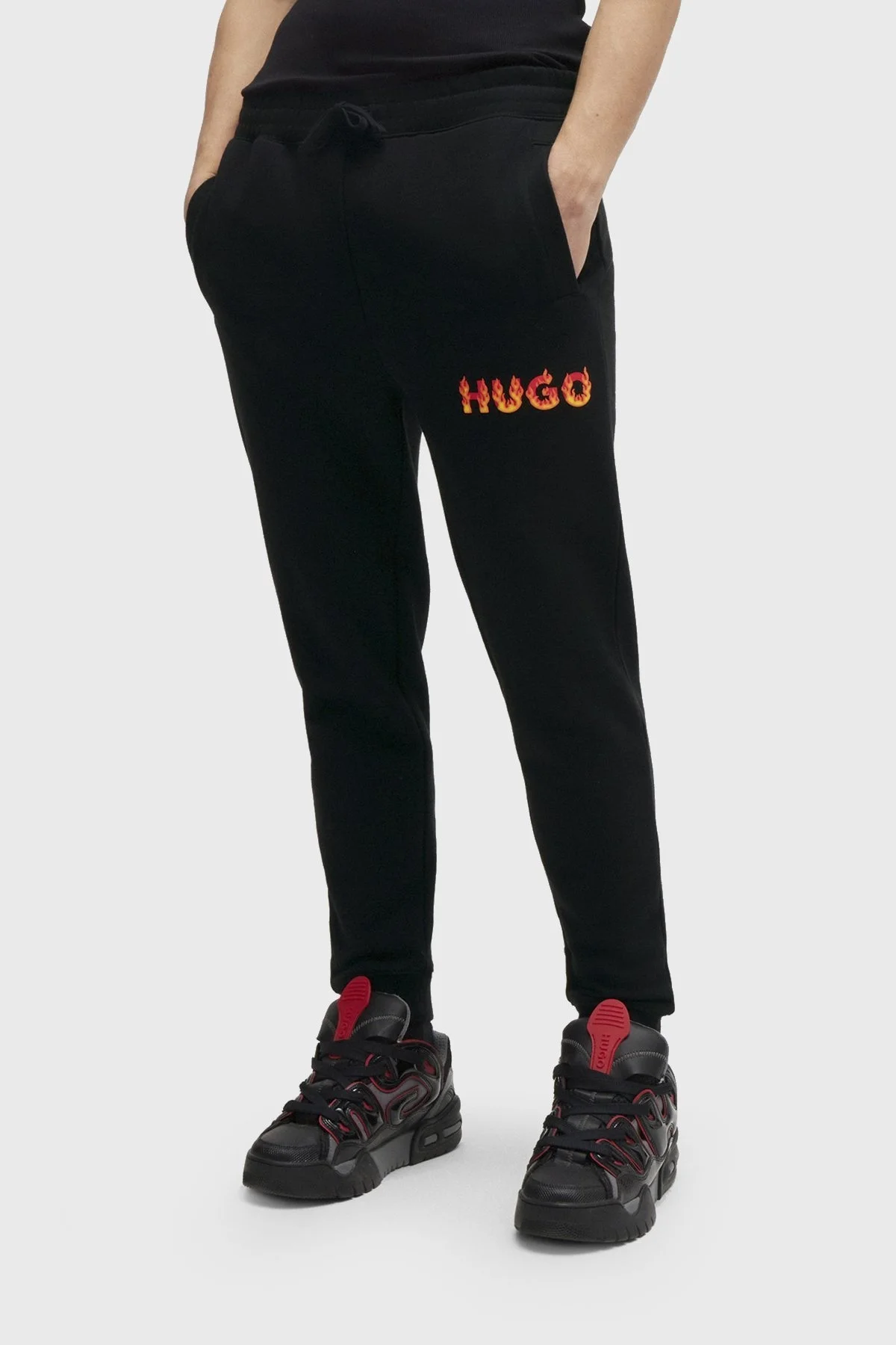 Hugo Logolu Pamuklu Belden Bağlamalı Regular Fit Erkek Pantolon 50504788 001 SİYAH - 1