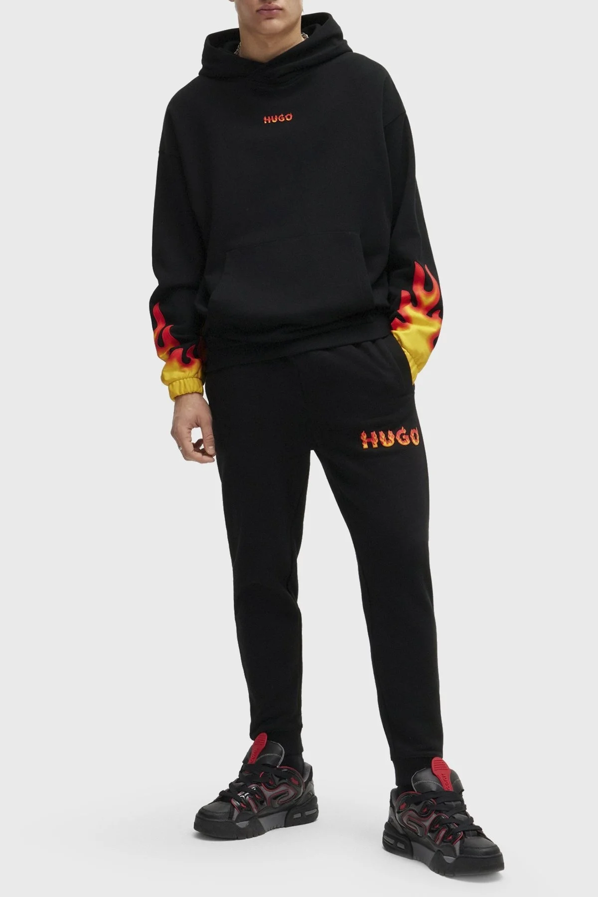 Hugo Logolu Pamuklu Belden Bağlamalı Regular Fit Erkek Pantolon 50504788 001 SİYAH - 3