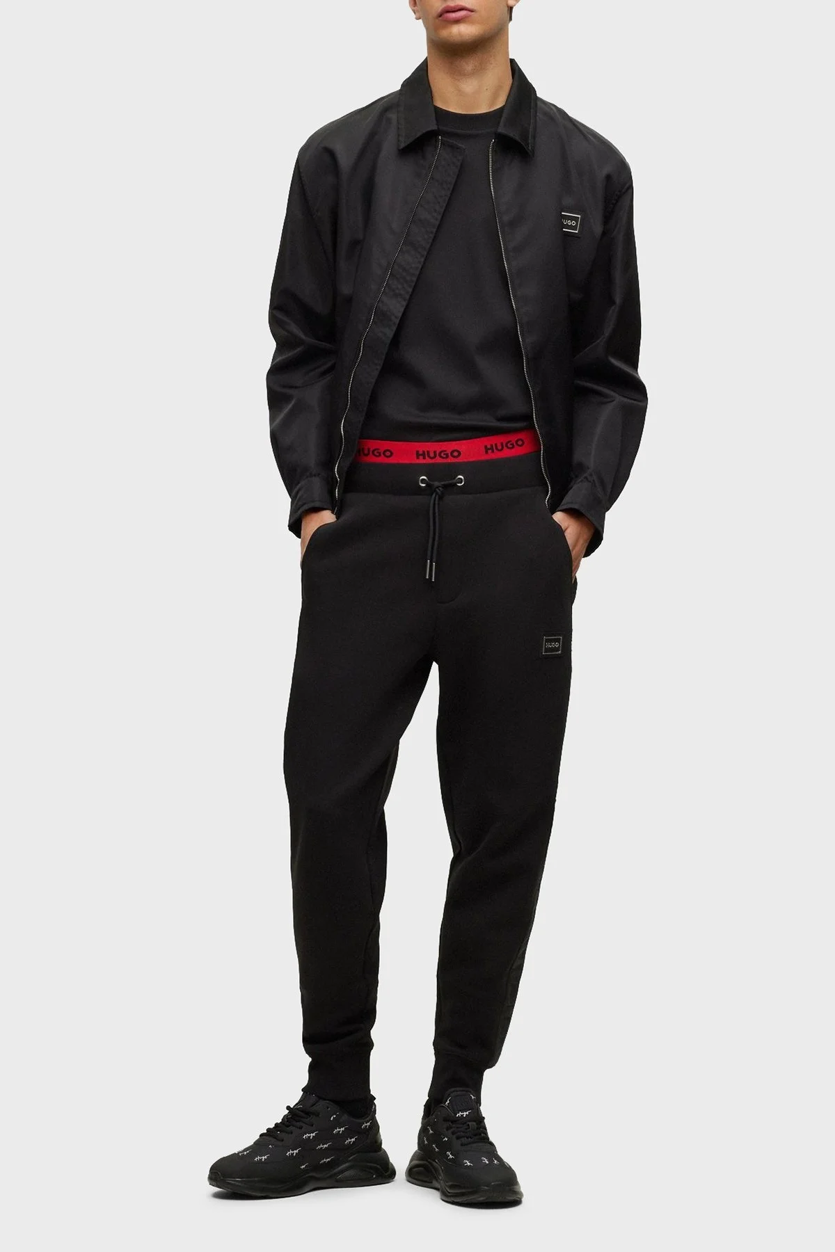 Hugo Logolu Pamuklu Regular Fit Belden Bağlamalı Cepli Spor Erkek Pantolon 50485256 001 SİYAH - 1