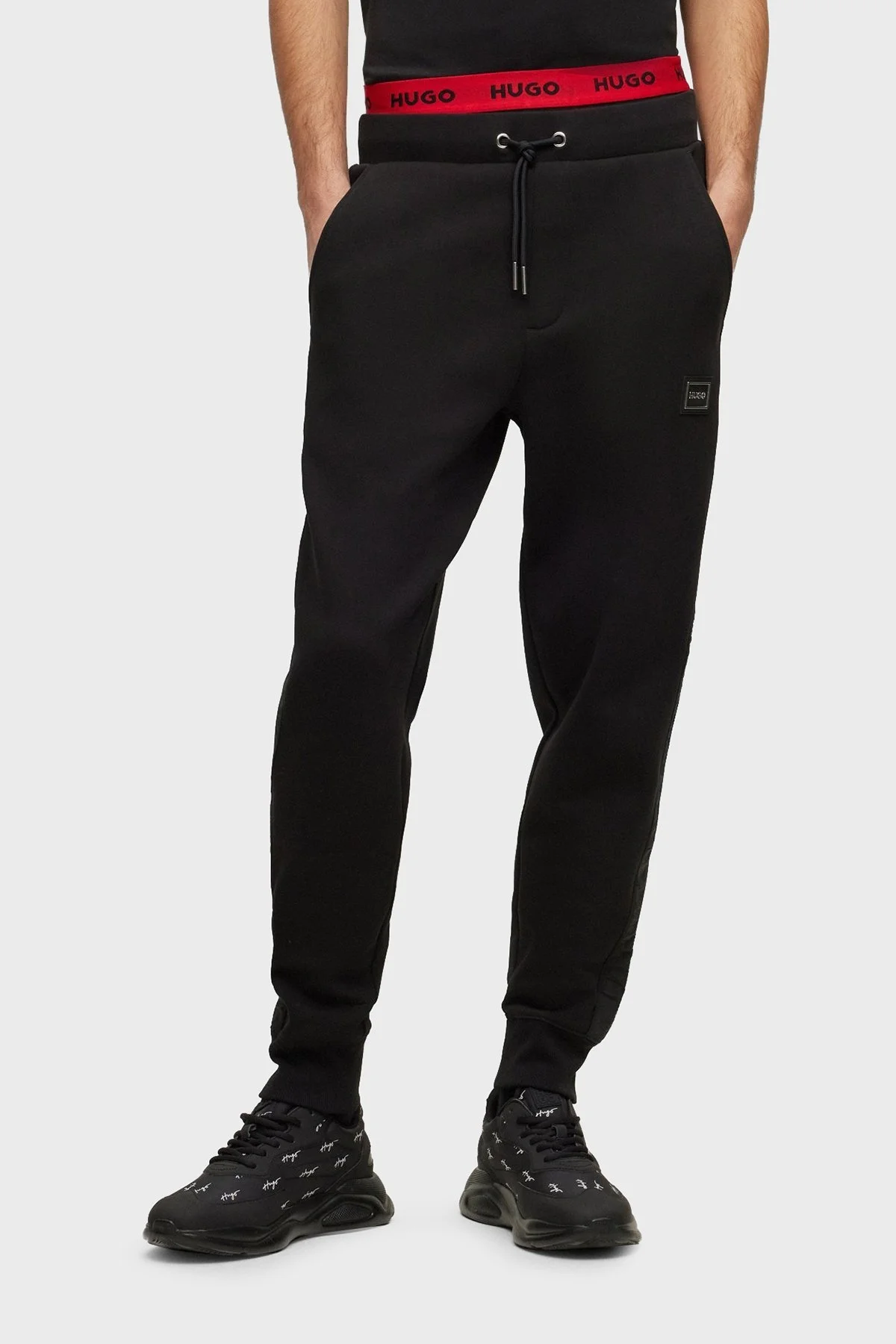 Hugo Logolu Pamuklu Regular Fit Belden Bağlamalı Cepli Spor Erkek Pantolon 50485256 001 SİYAH - 2