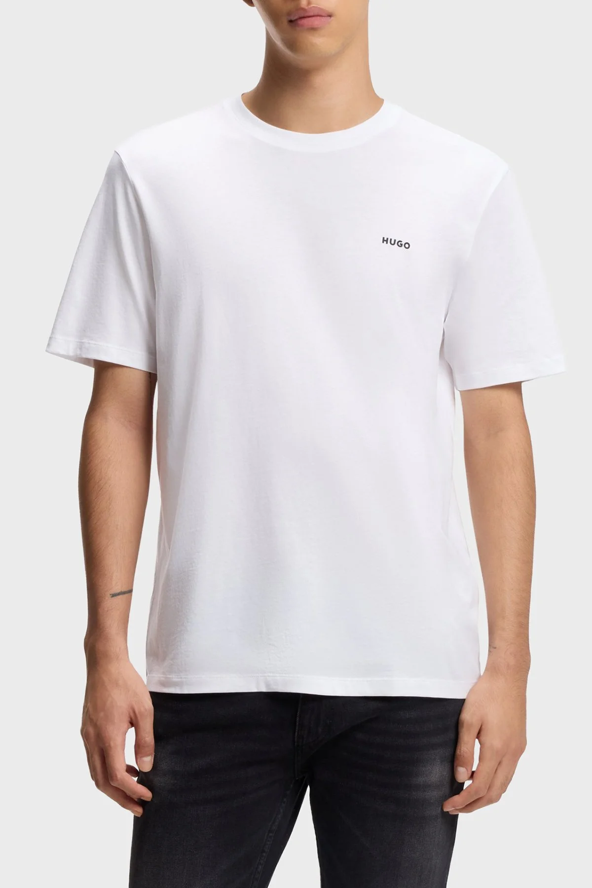 Hugo Logolu Pamuklu Regular Fit Bisiklet Yaka Erkek T Shirt 50466158 100 BEYAZ - 1