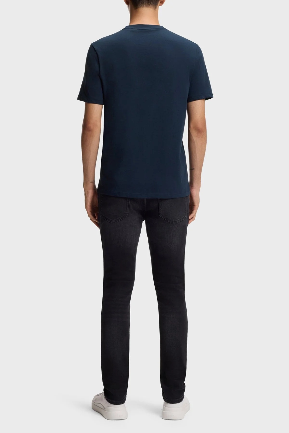 Hugo Logolu Pamuklu Regular Fit Bisiklet Yaka Erkek T Shirt 50466158 405 LACİVERT - 3