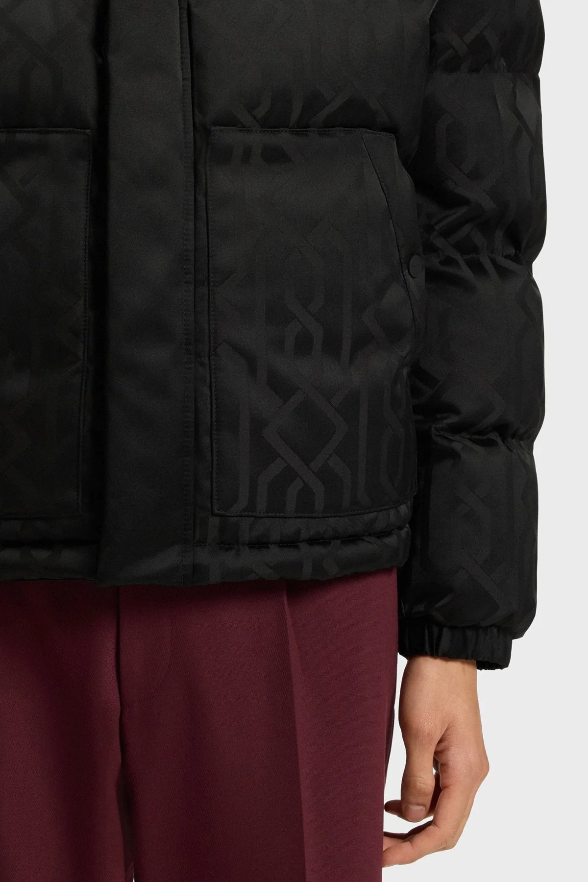 Hugo Logolu Regular Fit Dik Yaka Su İtici Şişme Erkek Mont 50549096 001 SİYAH - 4