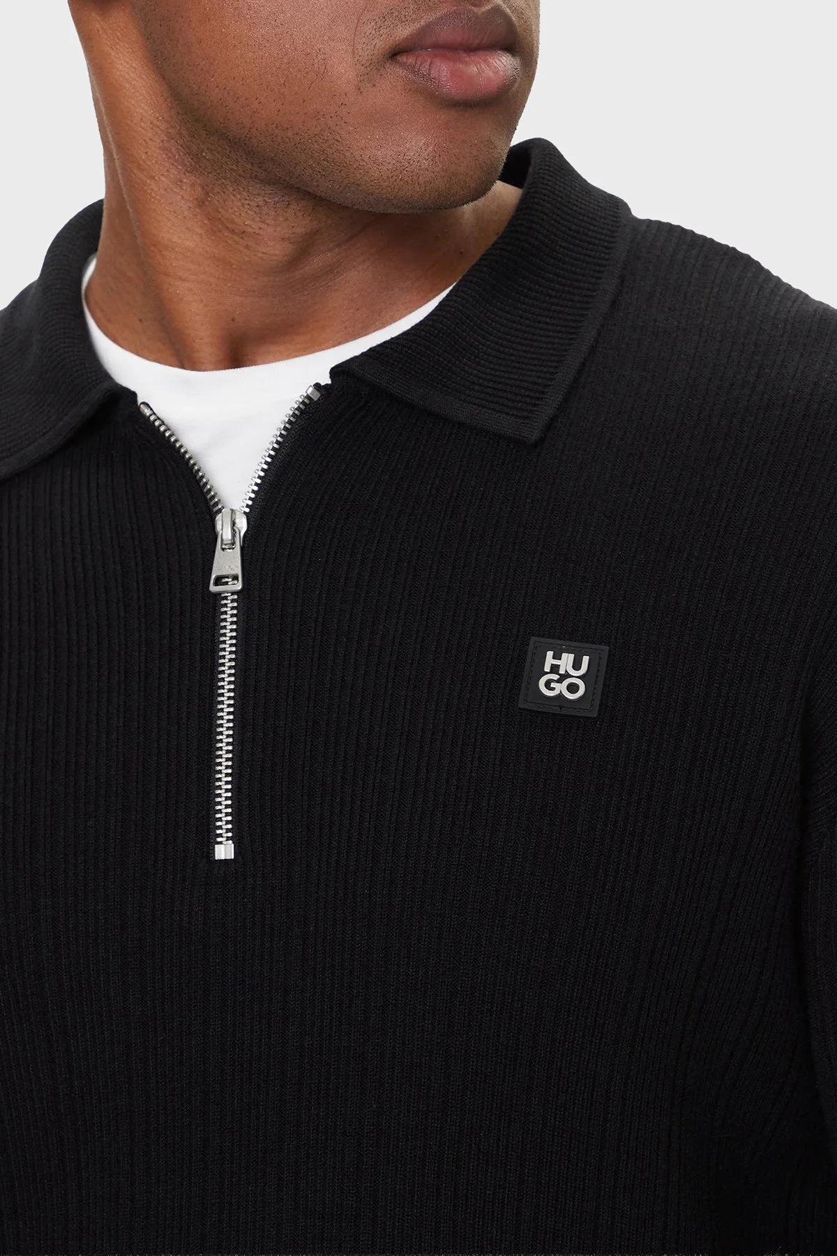 Hugo Logolu Regular Fit Yarım Fermuarlı Polo Yaka Erkek Kazak 50524556 001 SİYAH - 9