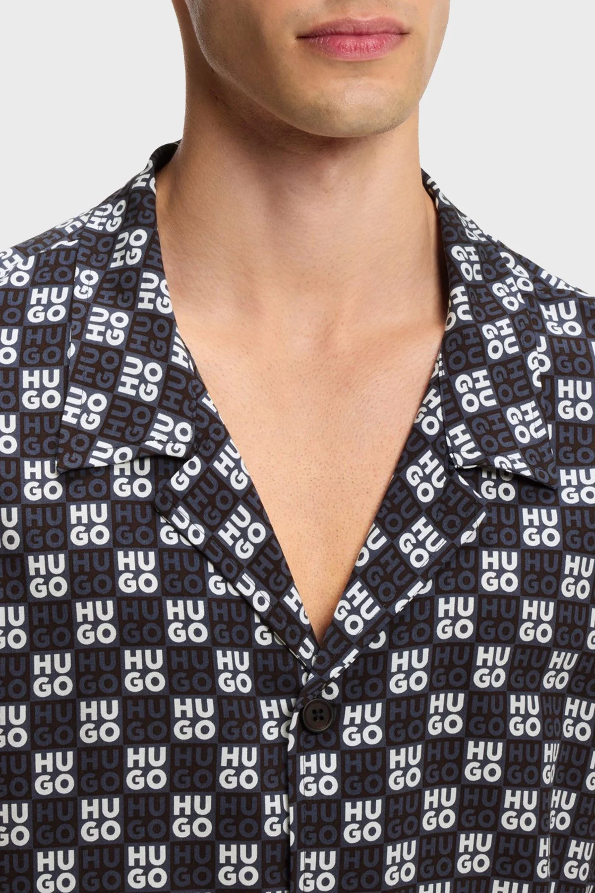 Hugo Logolu Relaxed Fit Klasik Yaka Kısa Kollu Erkek Gömlek 50540065 411 LACİVERT - 3