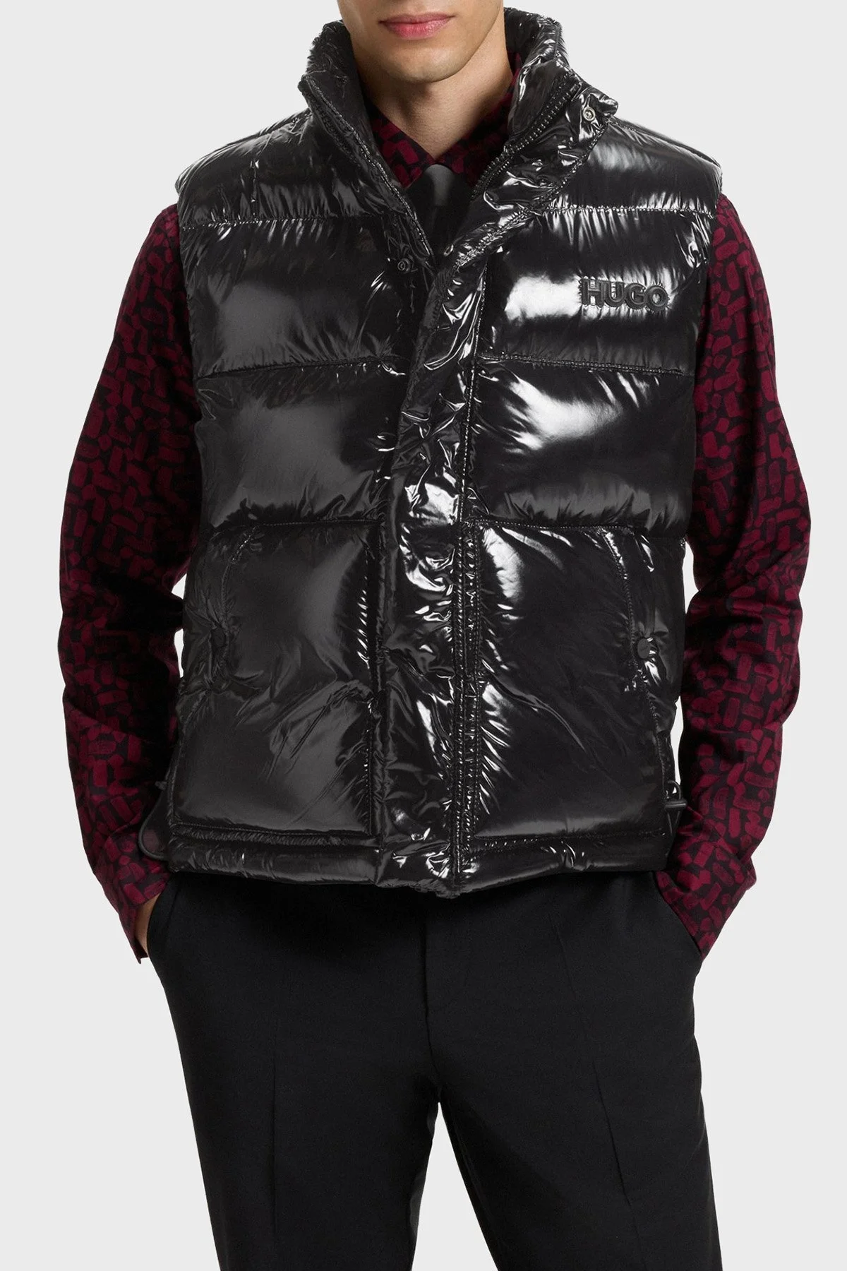 Hugo Logolu Su İtici Regular Fit Parlak Şişme Erkek Yelek 50547981 001 SİYAH - 1