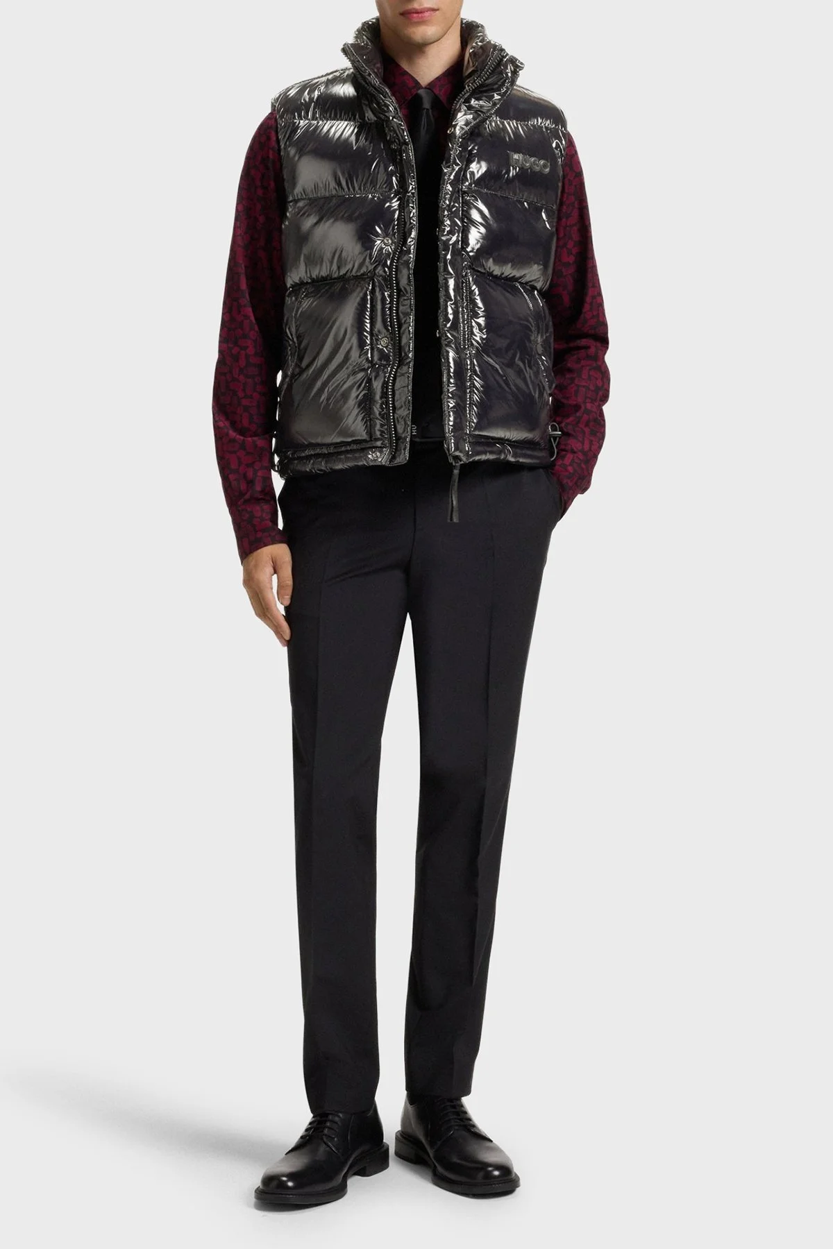 Hugo Logolu Su İtici Regular Fit Parlak Şişme Erkek Yelek 50547981 001 SİYAH - 2