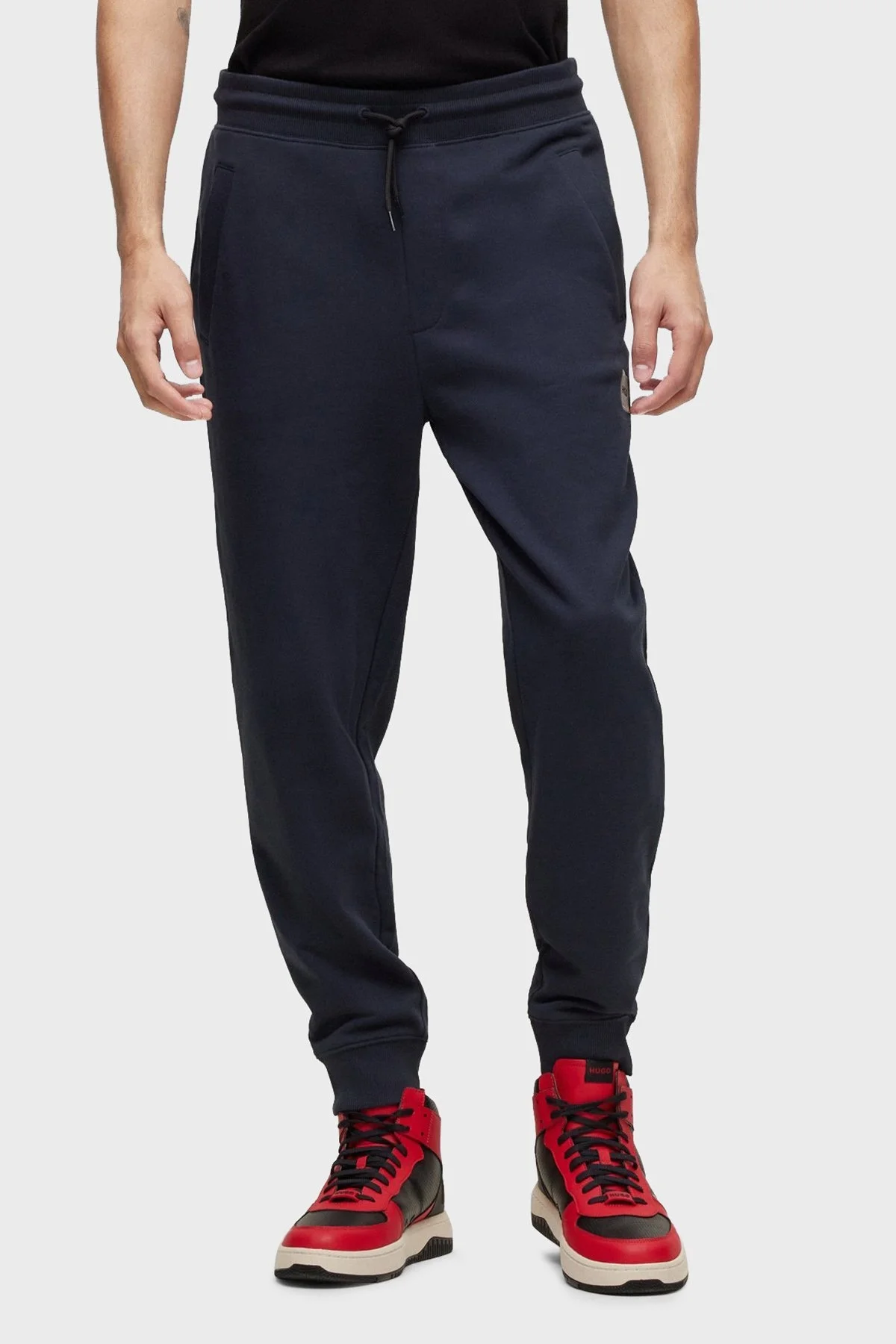 Hugo Metalik Logolu Belden Bağlamalı Cepli Pamuklu Spor Erkek Pantolon 50484742 405 LACİVERT - 2