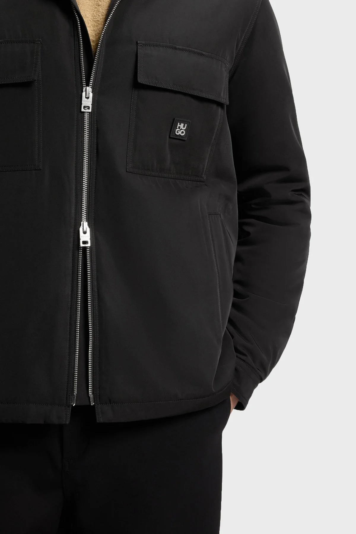 Hugo Oversize Fit Yaka Fermuarlı Erkek Gömlek 50570487 001 Siyah - 5