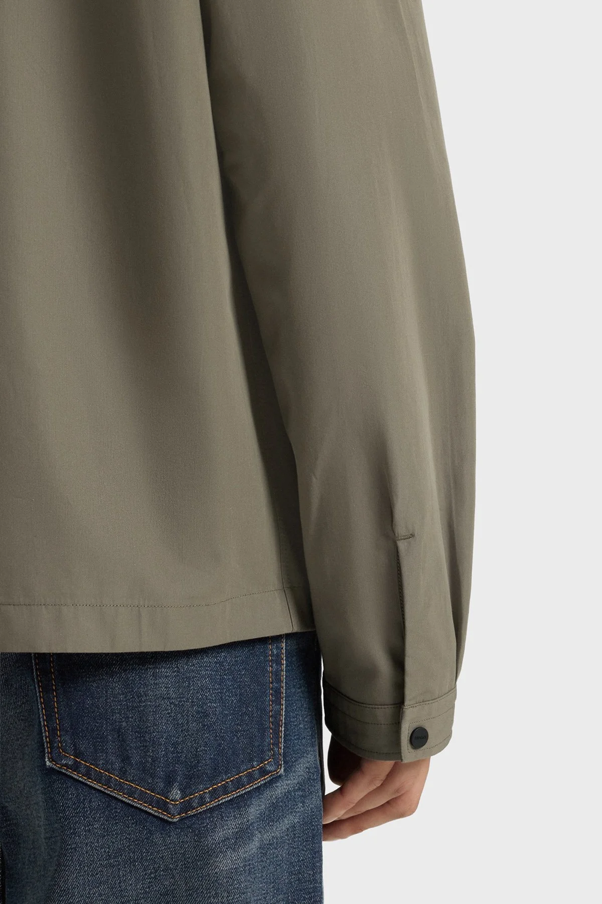 Hugo Pamuk Karışımlı Relaxed Fit Logolu Fermuarlı Kanvas Erkek Gömlek 50482701 032 HAKİ - 5