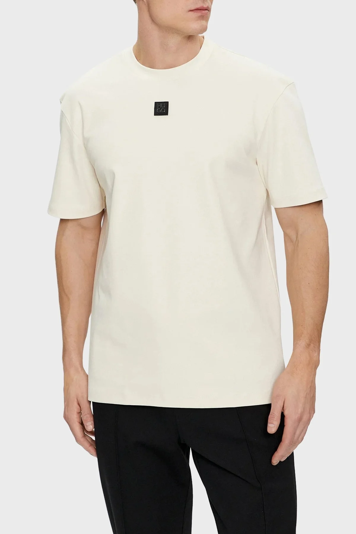 Hugo Pamuklu Bisiklet Yaka Regular Fit Erkek T Shirt 50505201 121 EKRU - 1