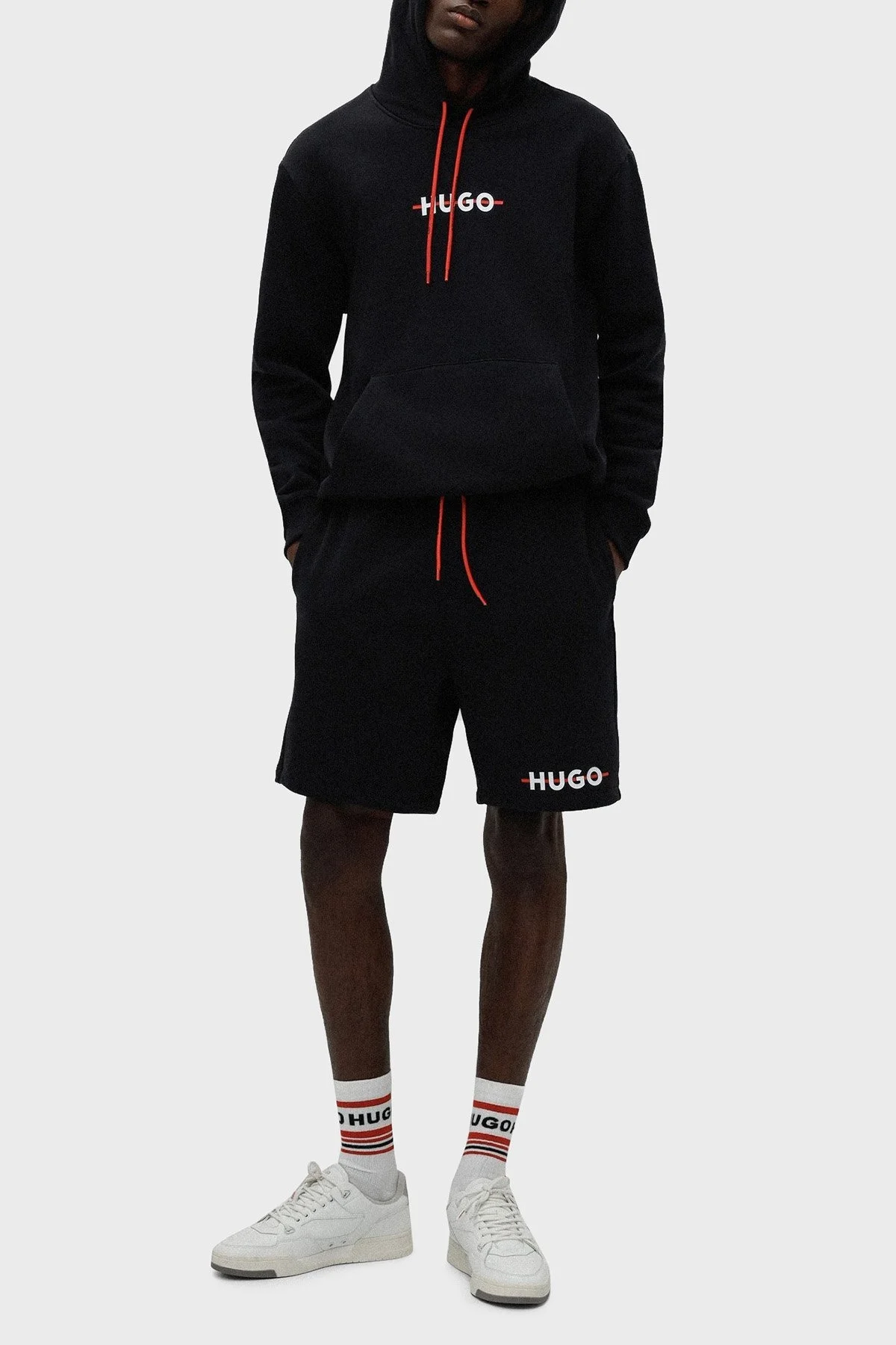 Hugo Pamuklu Cepli Relaxed Fit Erkek Short 50481138 001 SİYAH - 2