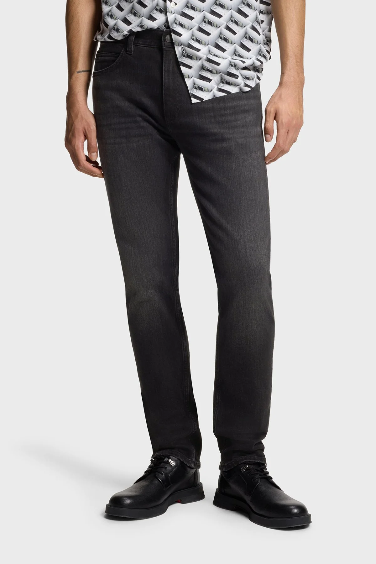 Hugo Pamuklu Esnek Kumaştan Slim Fit Dar Paça Jeans Erkek Kot Pantolon 50555179 021 KOYU GRİ - 1