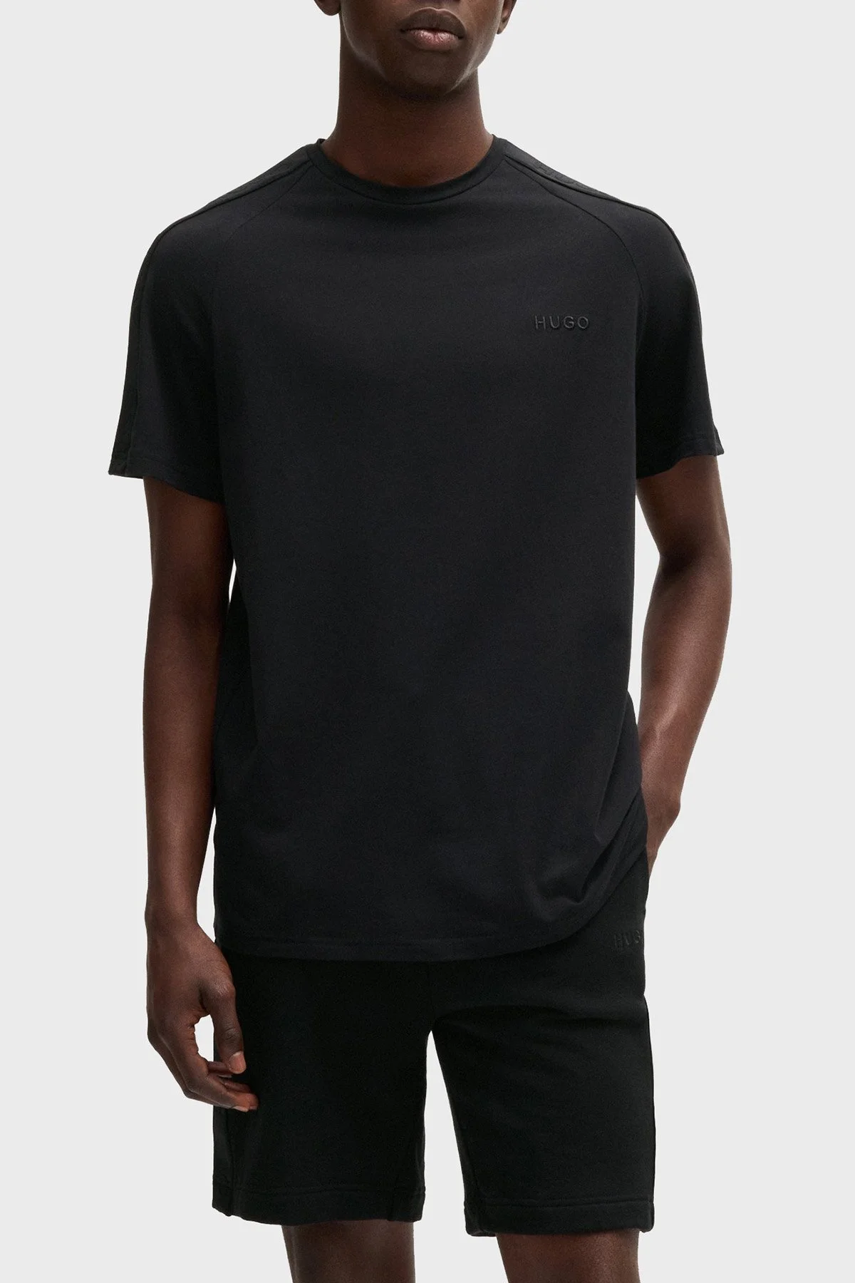 Hugo Pamuklu Logolu Regular Fit Bisiklet Yaka Erkek T Shirt 50520480 001 SİYAH - 1