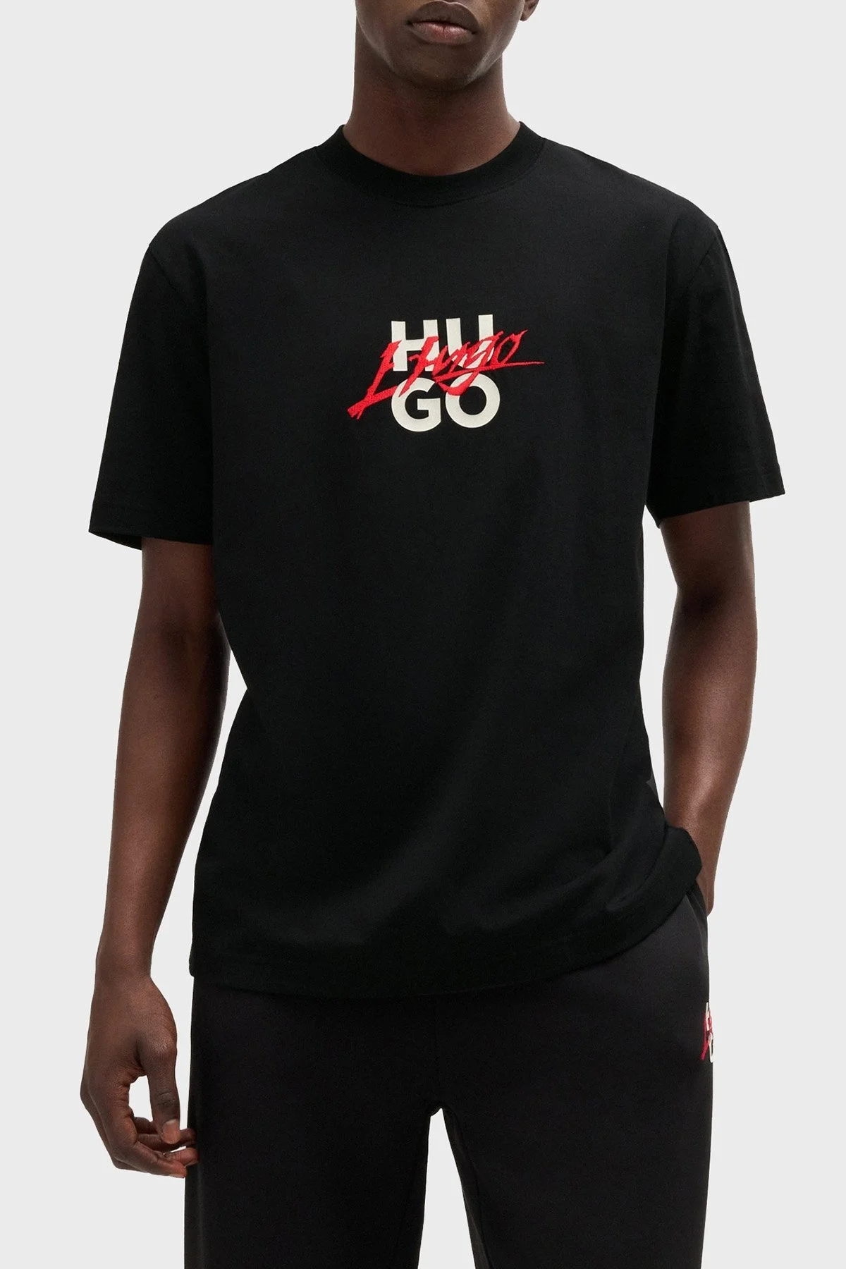 Hugo Pamuklu Logolu Regular Fit Jarse Erkek T Shirt 50521076 001 SİYAH - 1